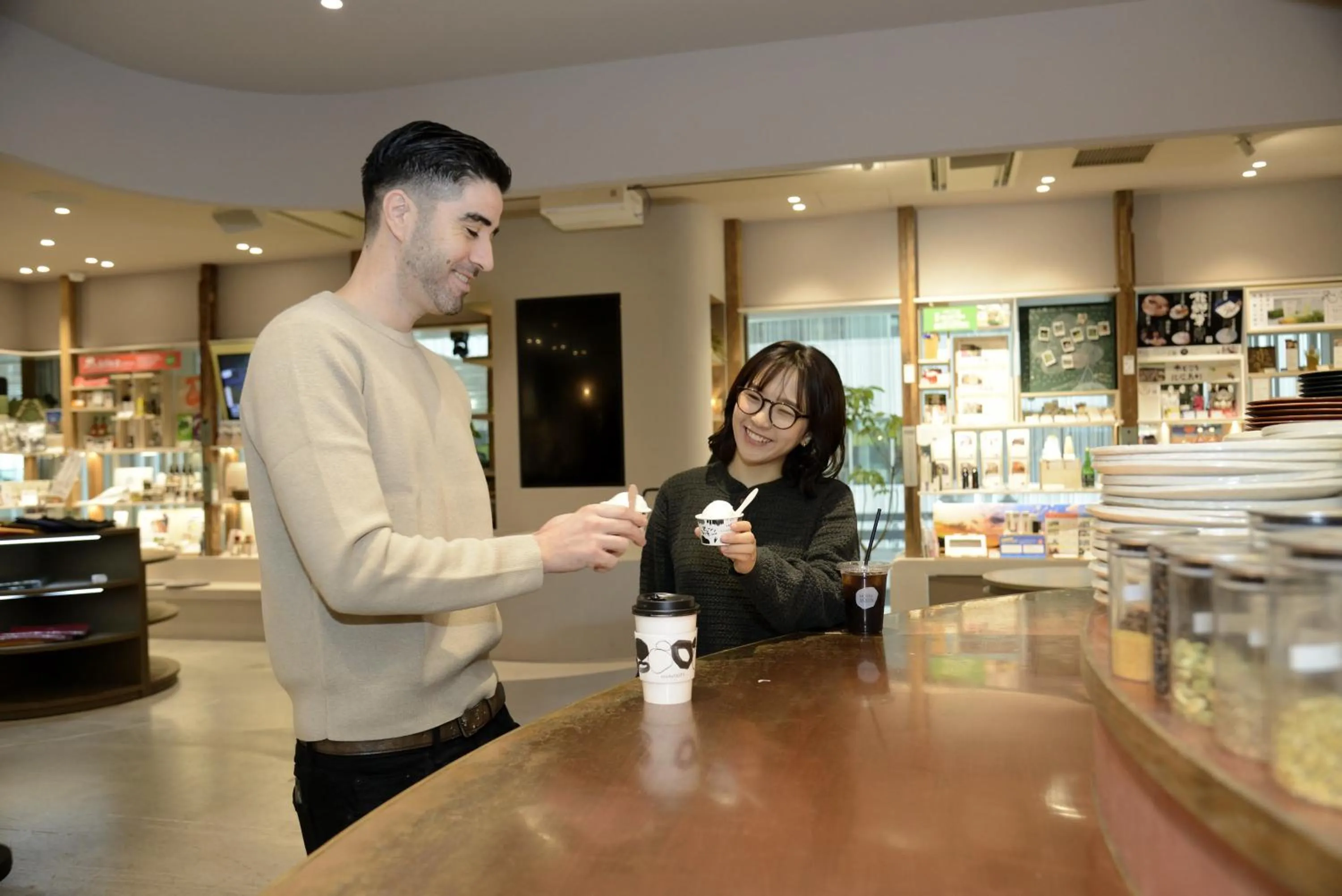 Guests in LAZULI Hiroshima Hotel and Lounge