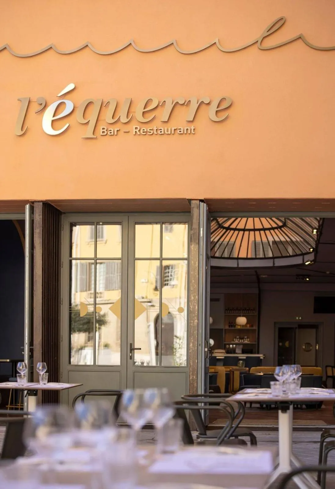 Restaurant/places to eat in L'Eautel Toulon Centre Port