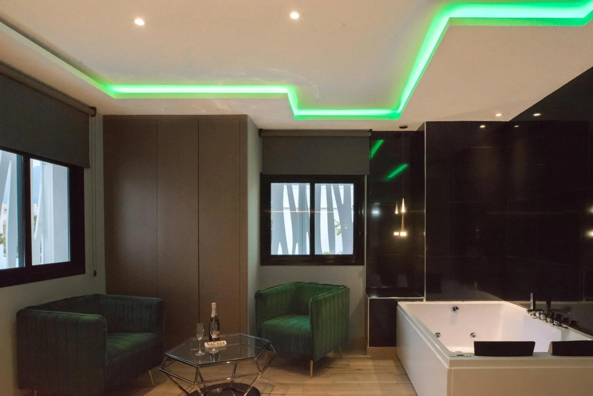 Seating area in DAOS Suites & Terrace Marbella