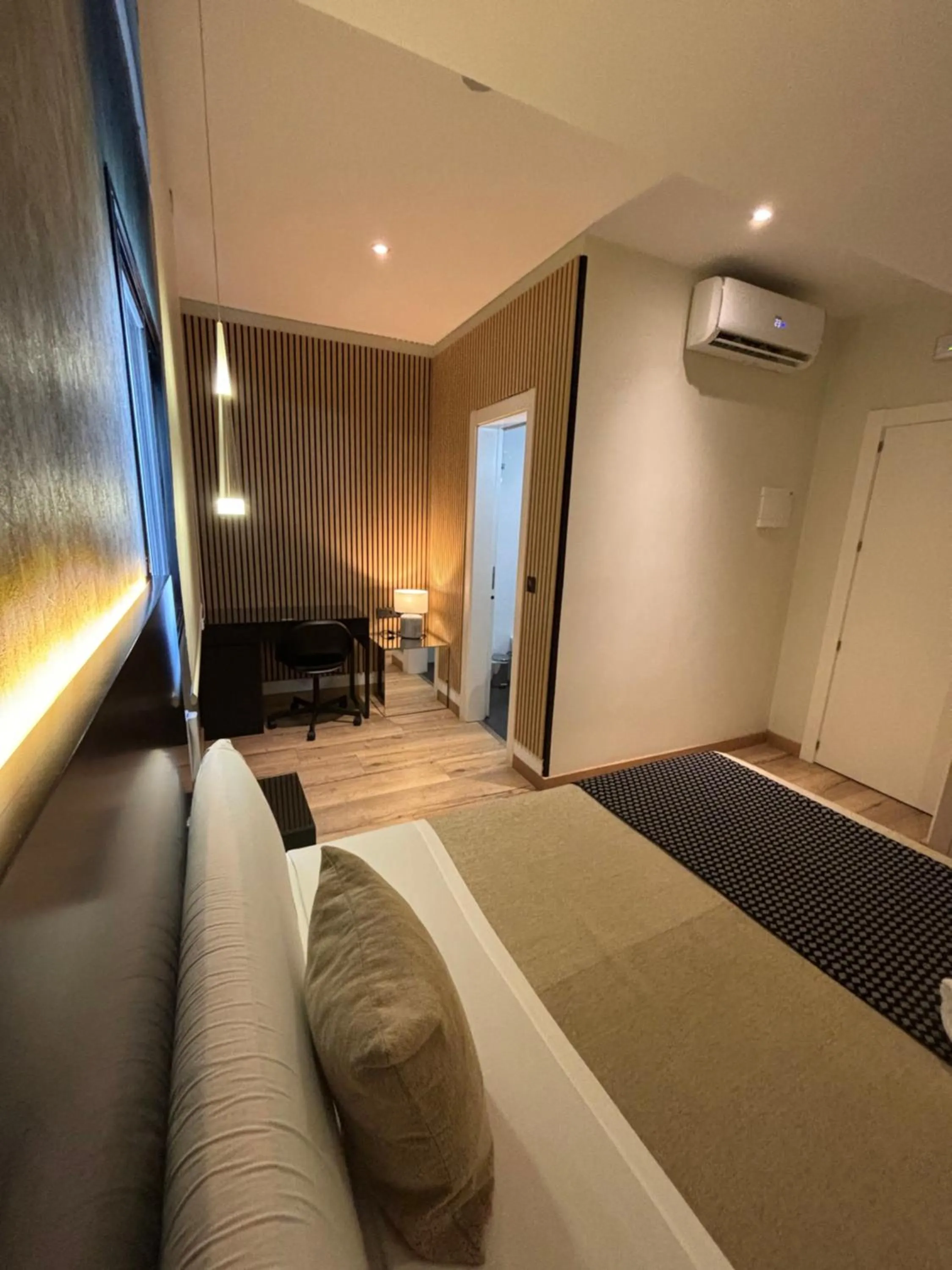 Bed in DAOS Suites & Terrace Marbella