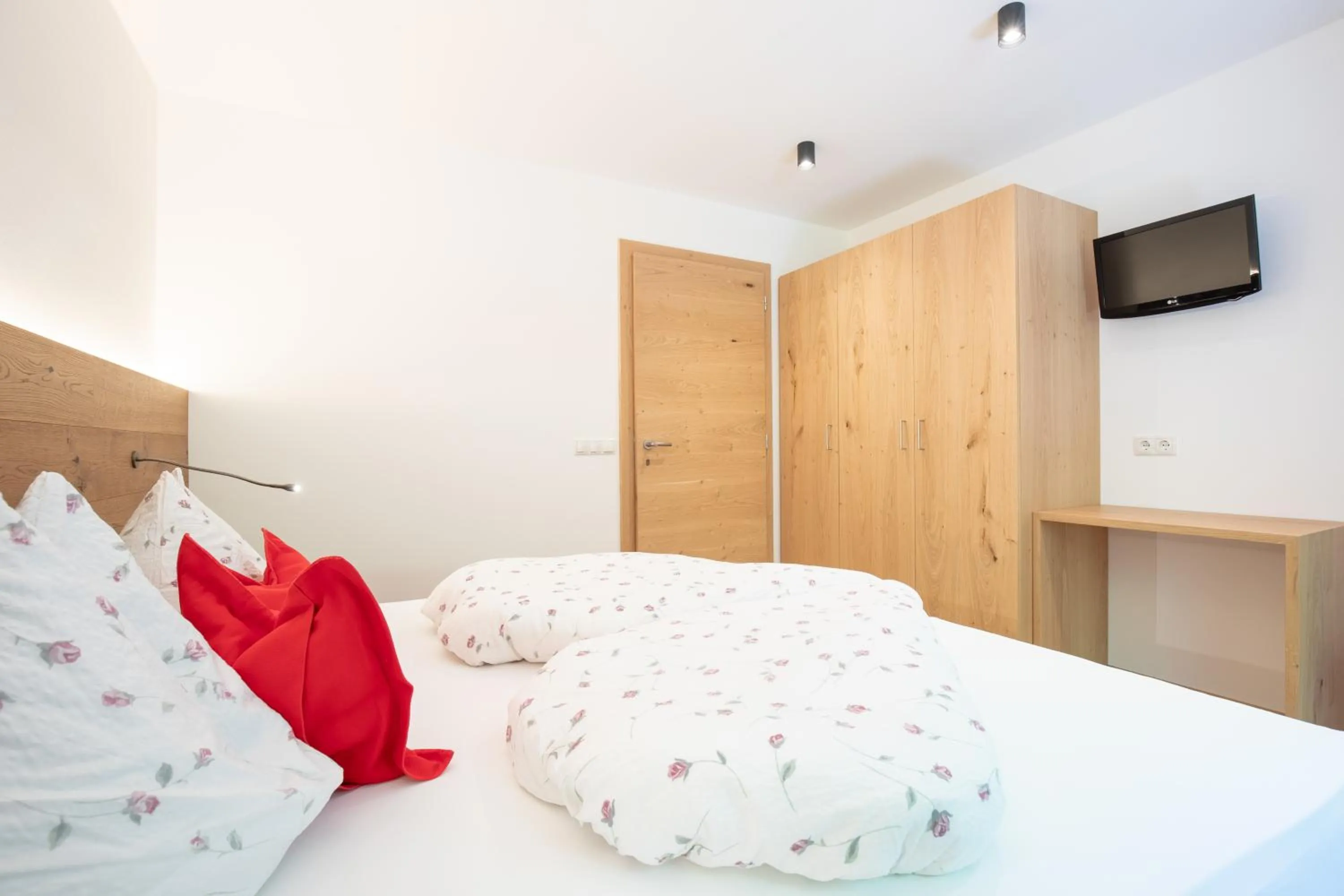 Bedroom, Bed in Haus Christian