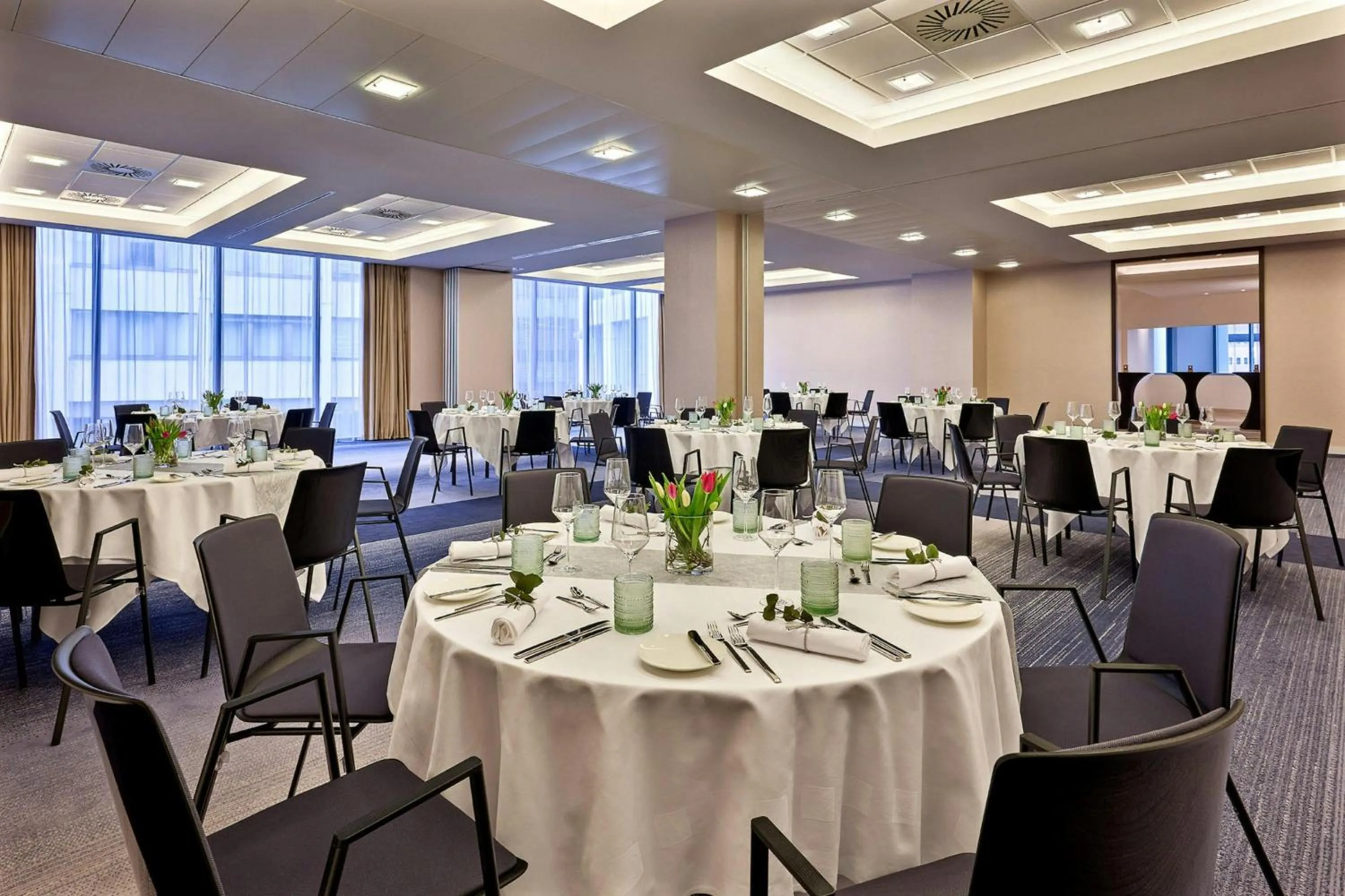 Meeting/conference room in Basel Marriott Hotel