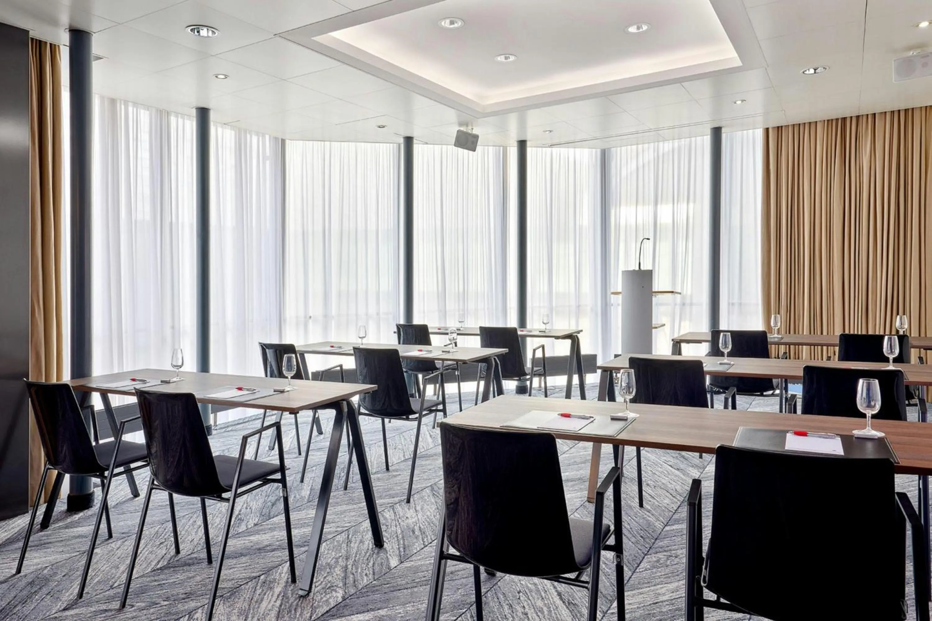 Meeting/conference room in Basel Marriott Hotel