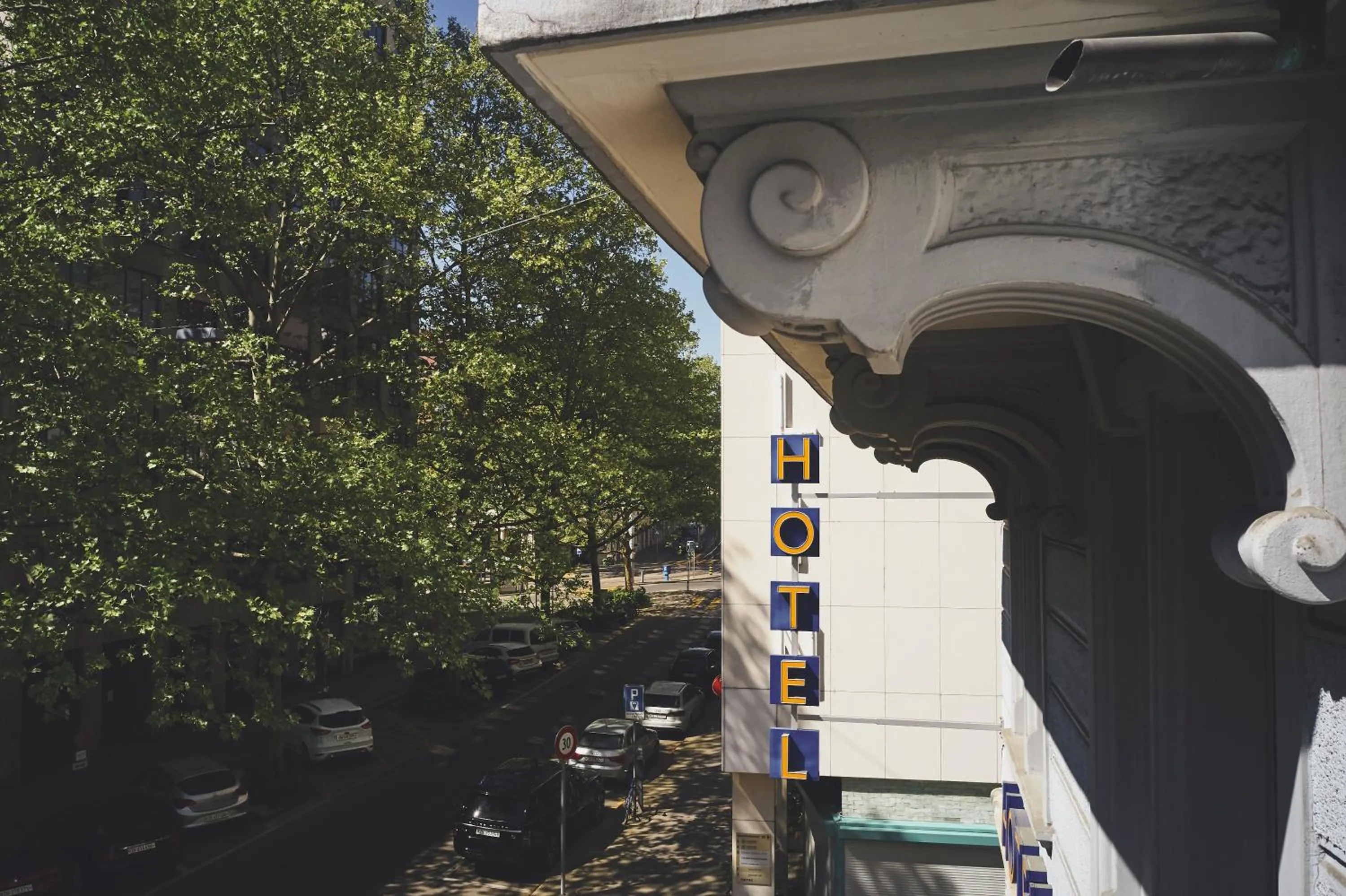 Property logo or sign in Hotel Bristol Zurich