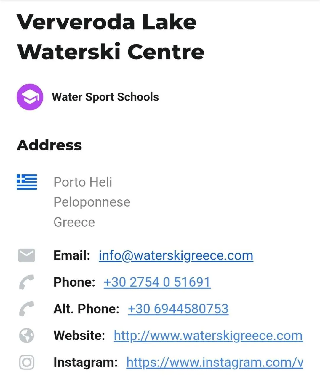 Skiing in PLEIADES lUXURY APARTMENTS