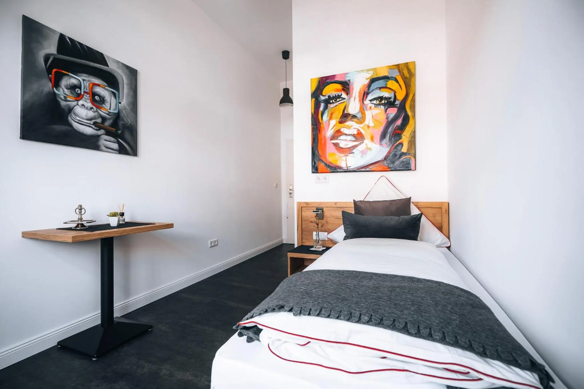 Bed in Sleep Point - Self Check in Hotel