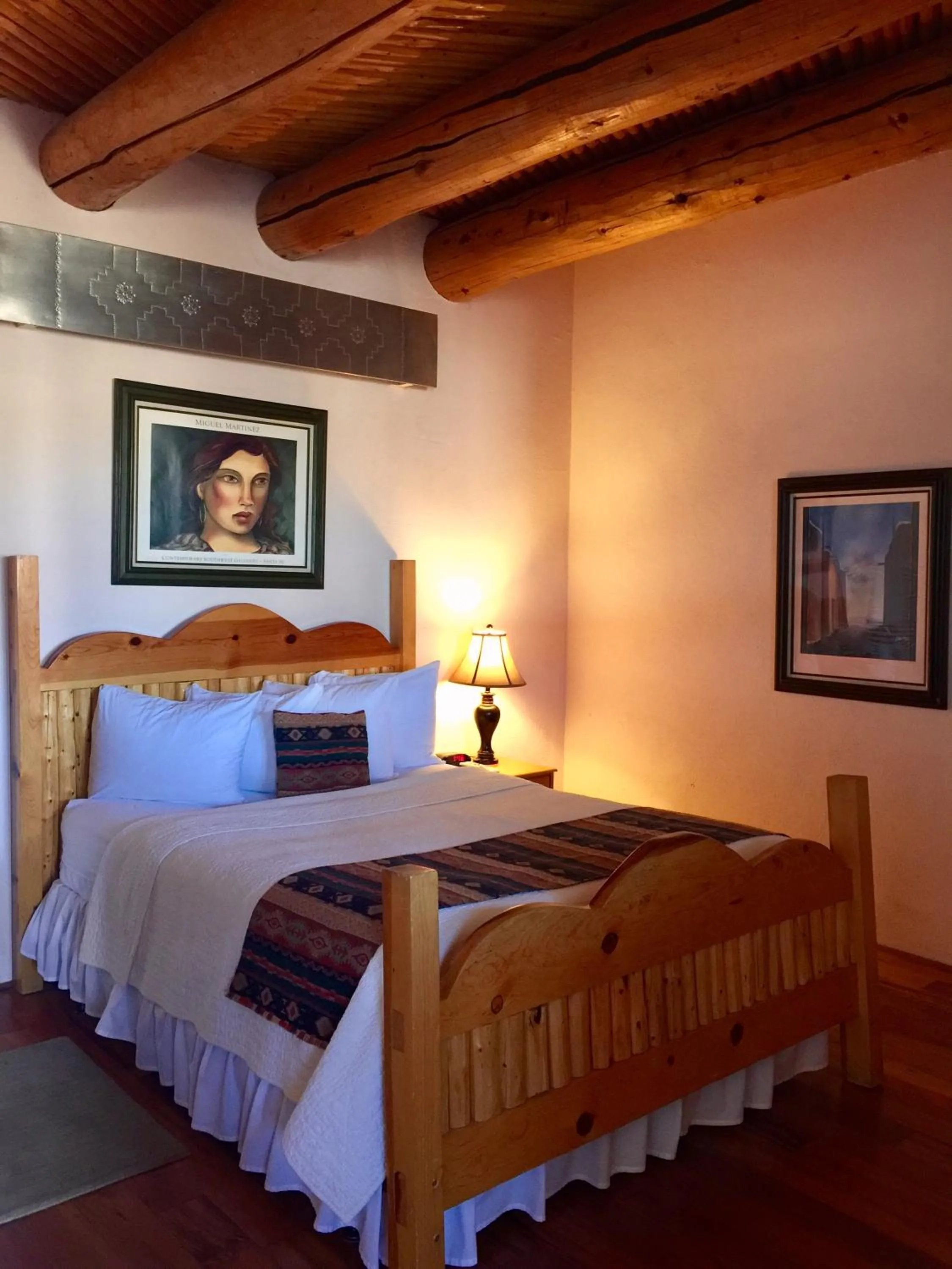 Bed in Guadalupe Inn