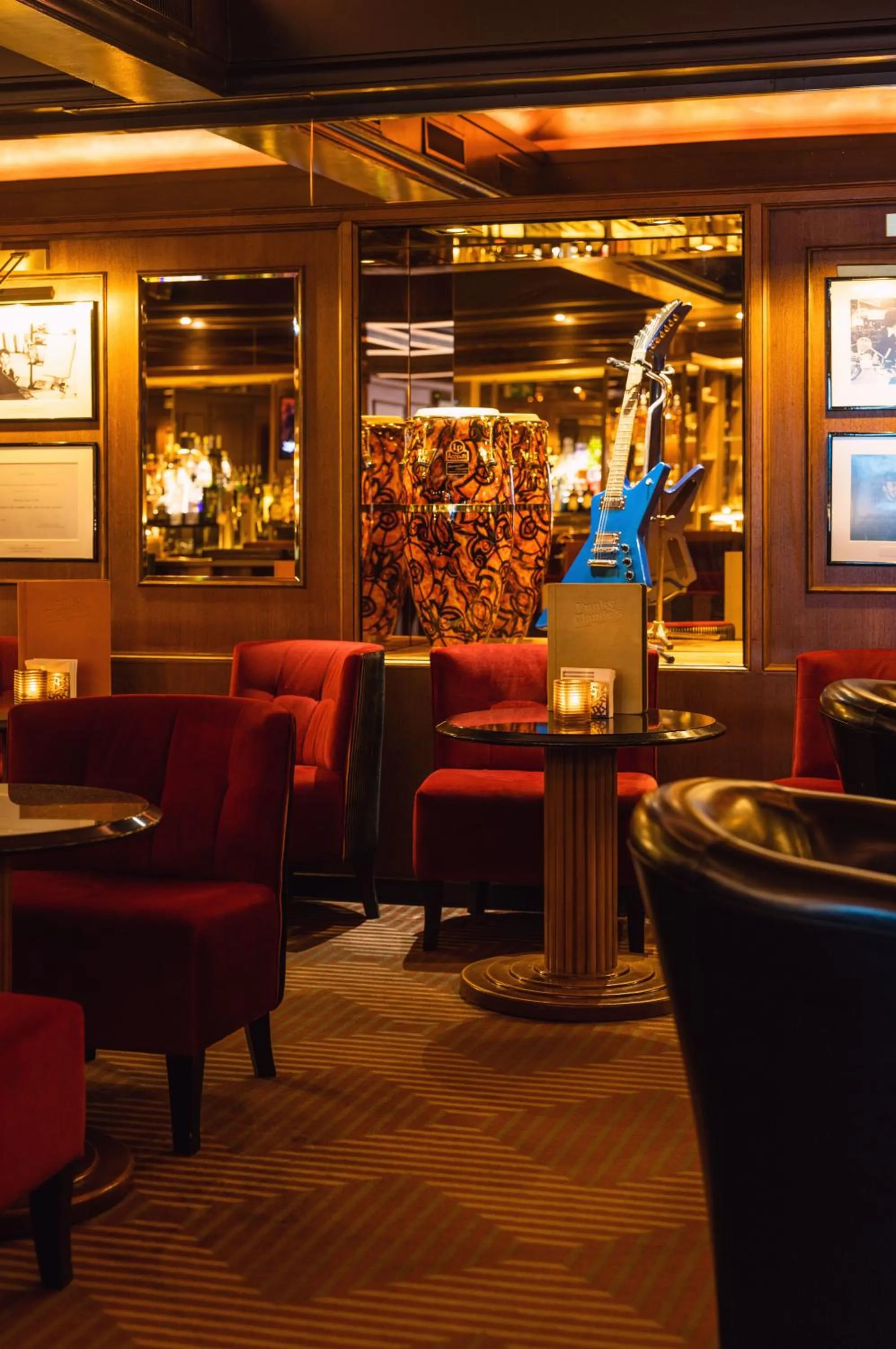 Restaurant/places to eat in Fairmont Le Montreux Palace