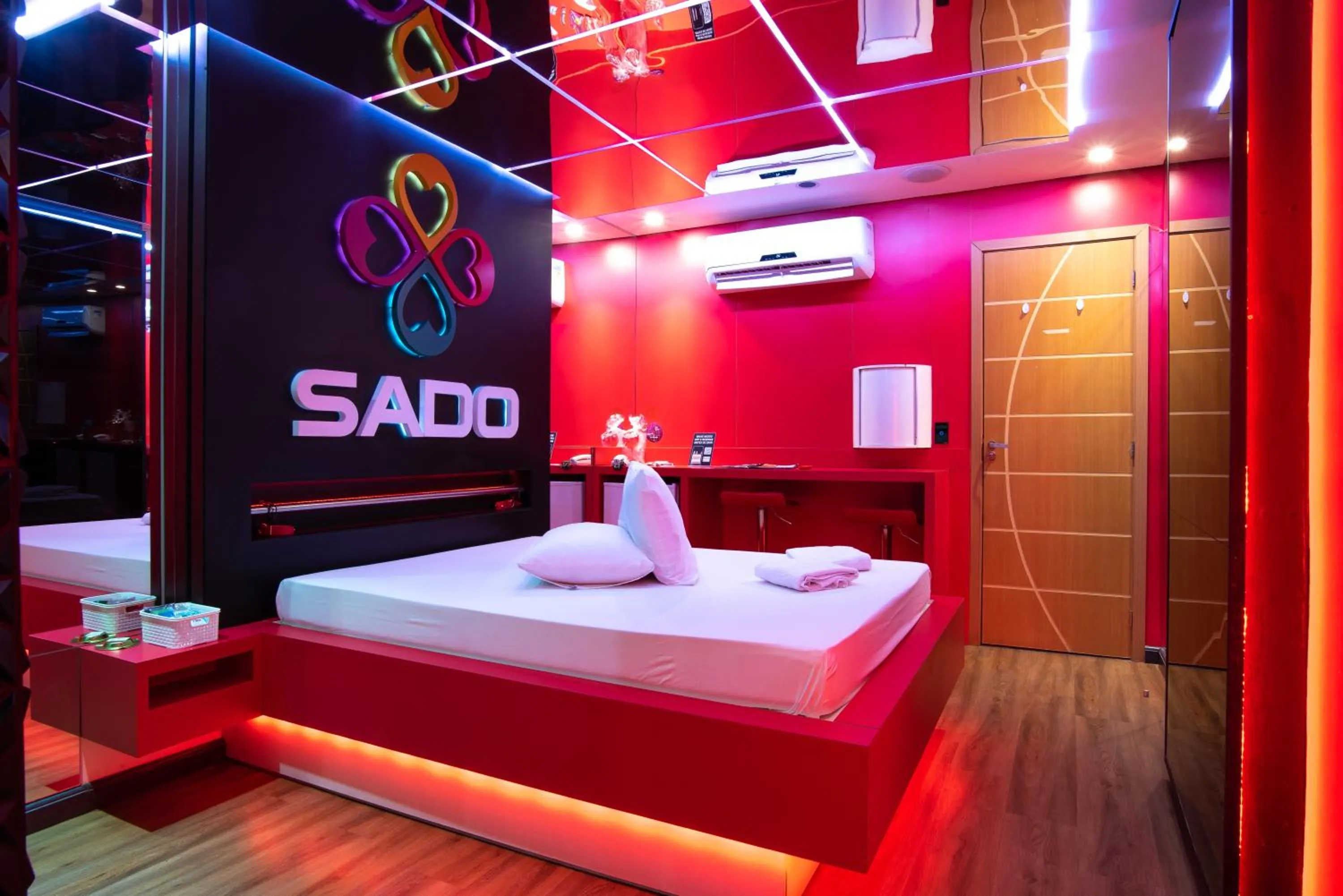 Bed in Motel fantasy 4 (adult Only)