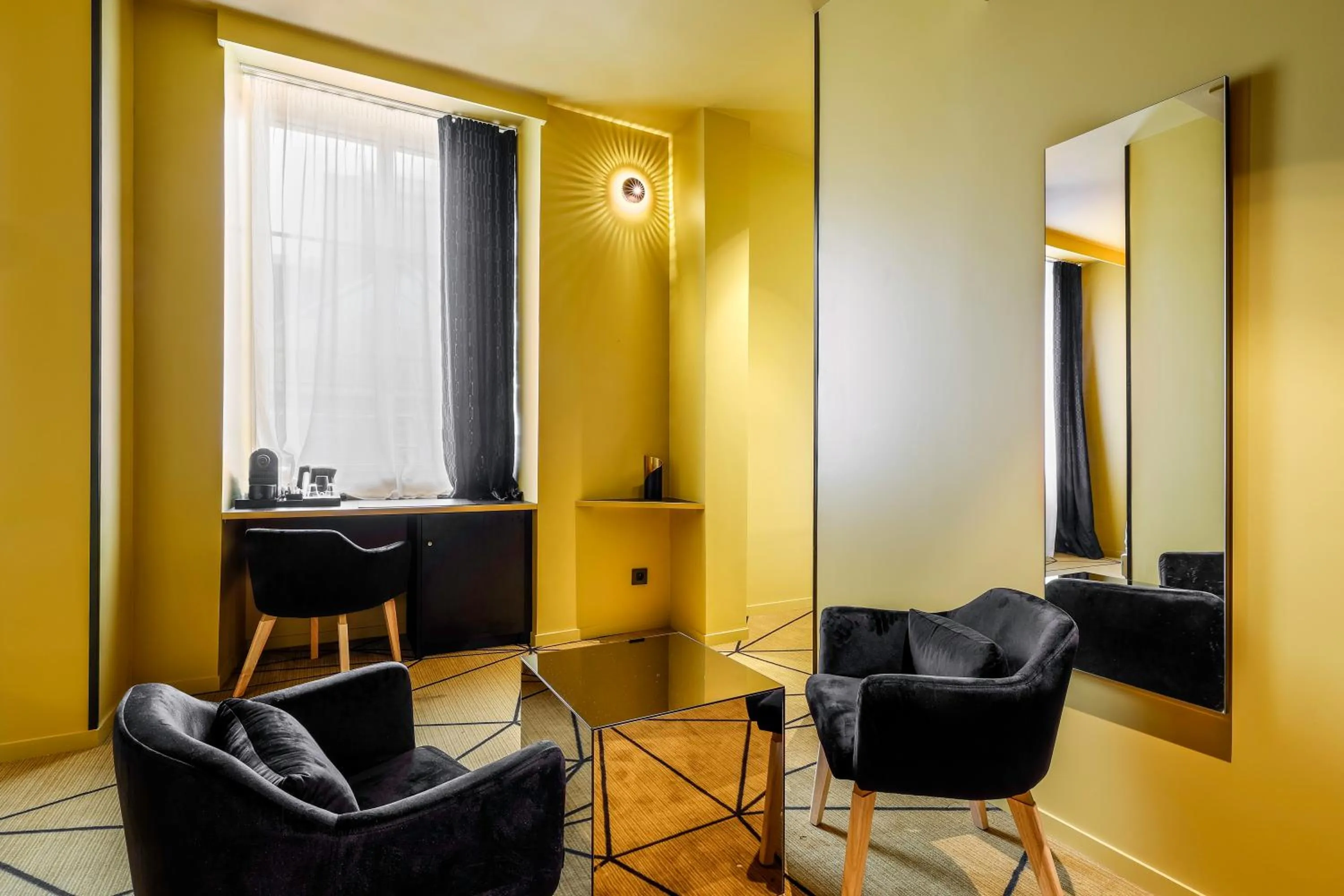 Living room in Hotel Leprince, Best Western Premier Collection