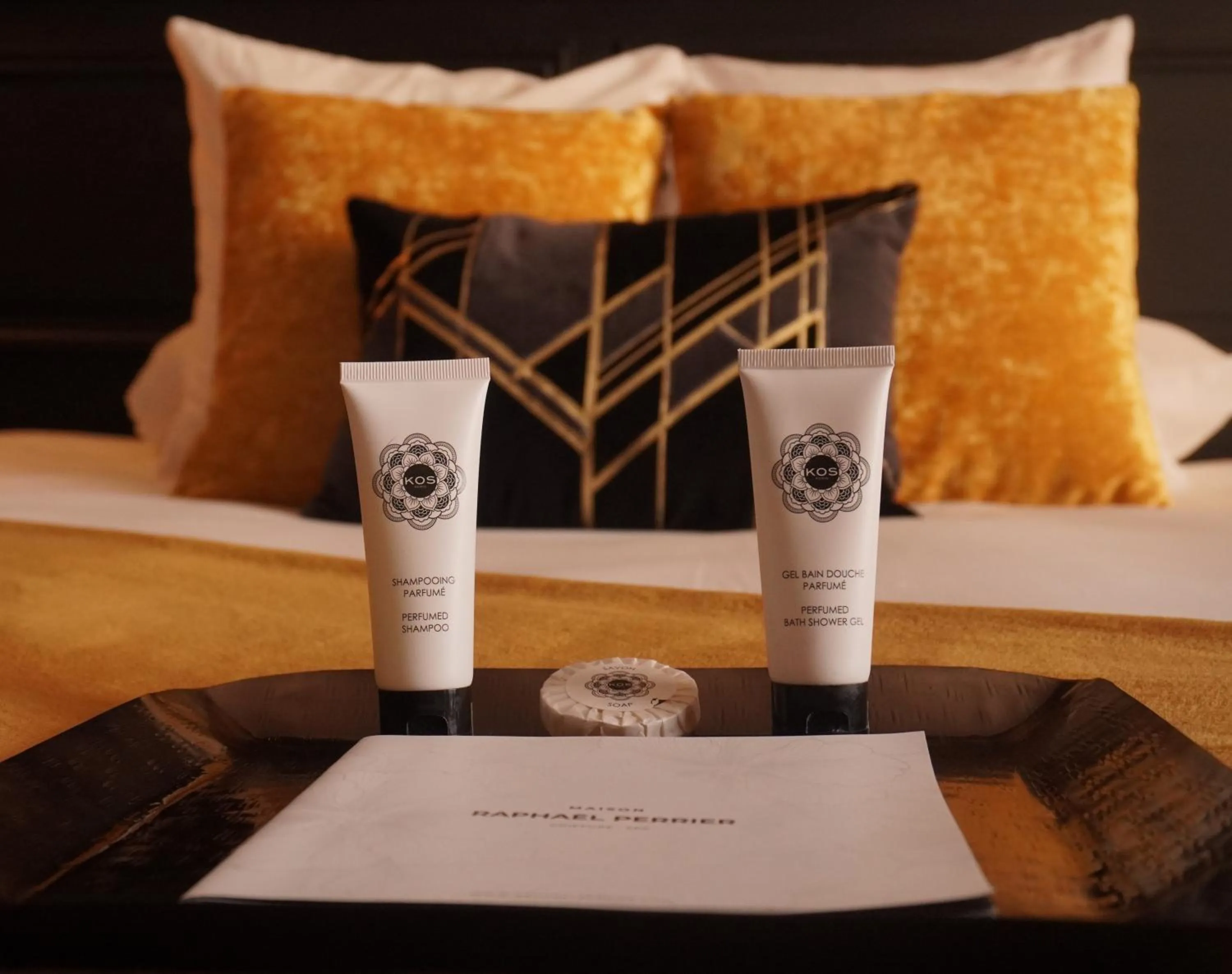 Bed in Hotel Leprince, Best Western Premier Collection