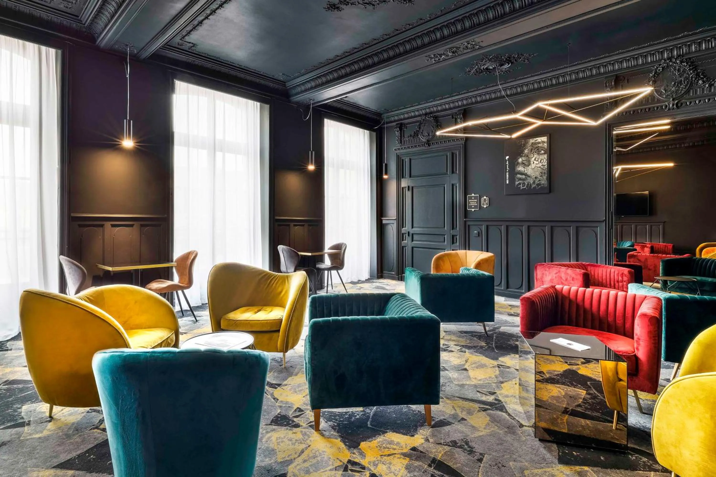 Lobby or reception in Hotel Leprince, Best Western Premier Collection