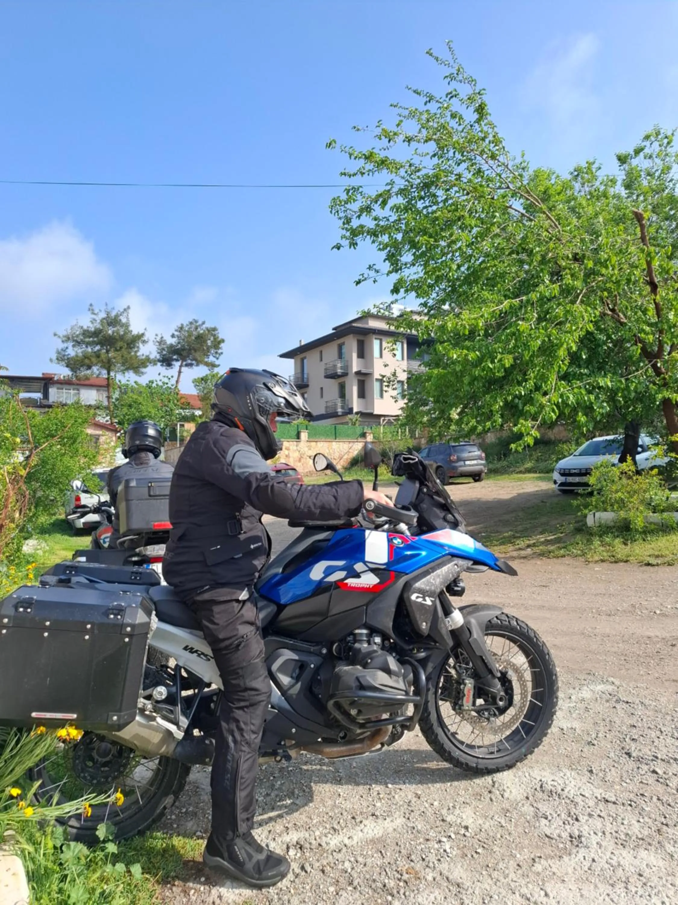 group of guests in Paradise House