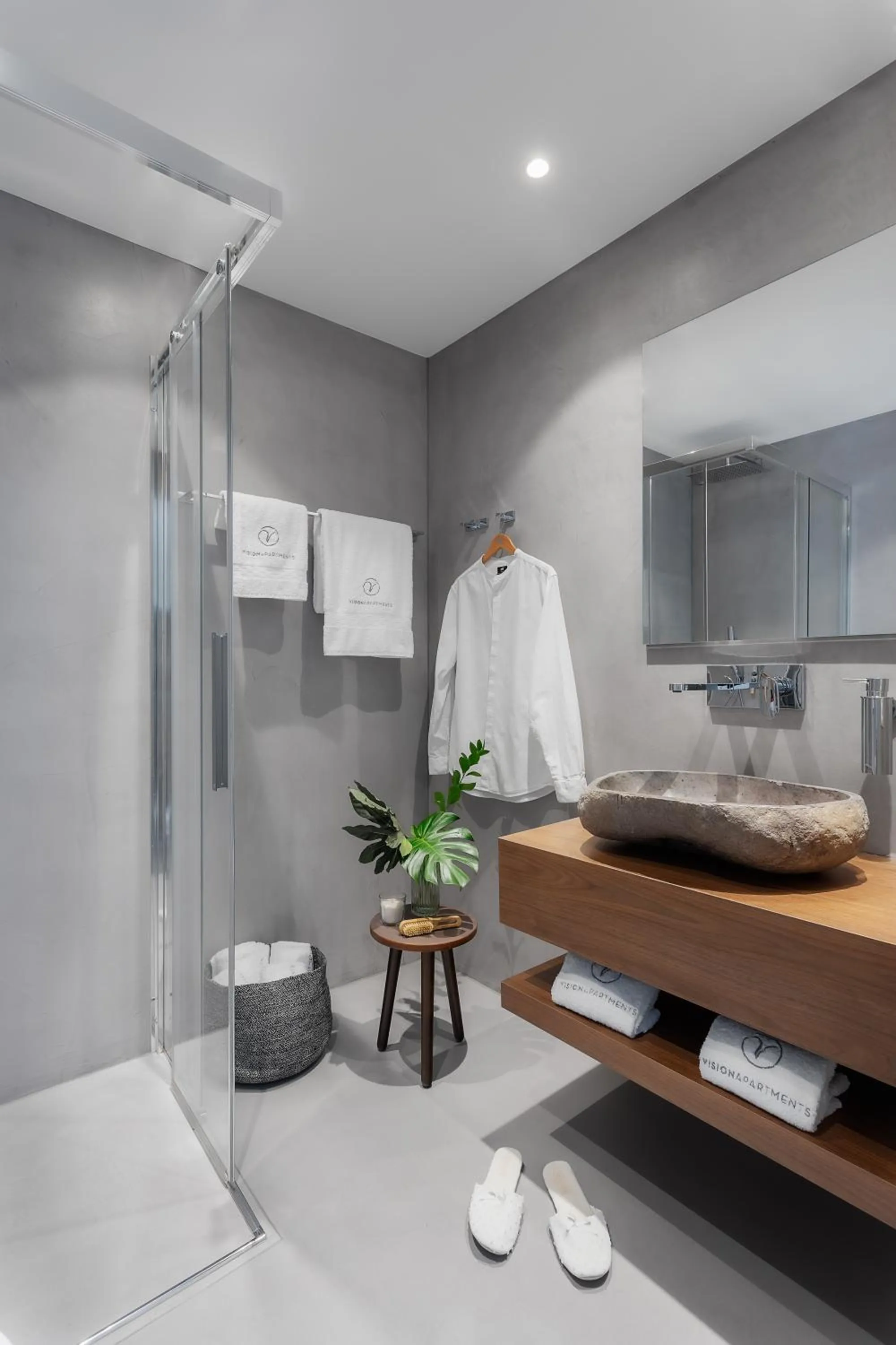 Bathroom in VISIONAPARTMENTS Rue des Communaux - contactless check-in