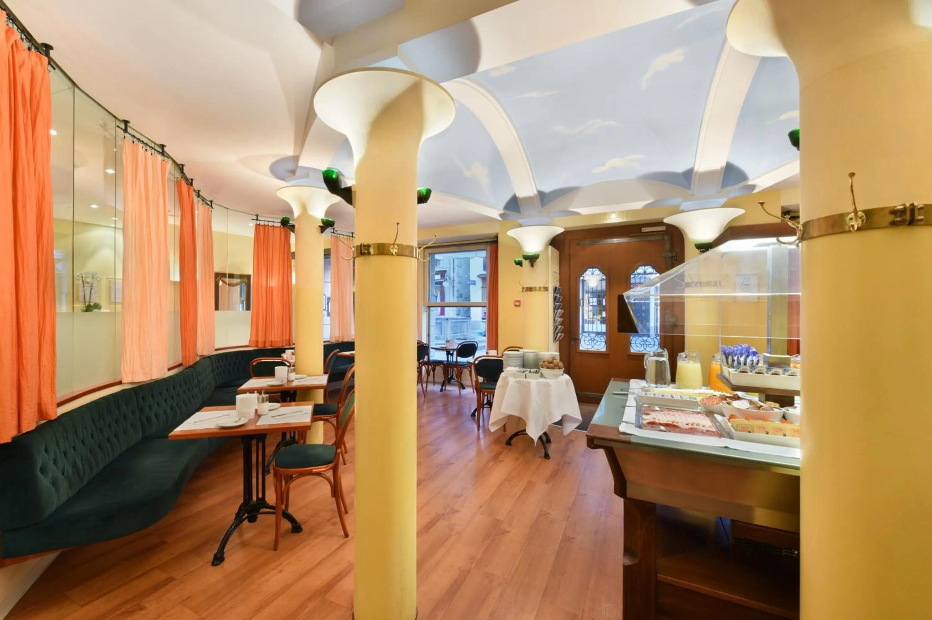 Buffet breakfast in Altstadt Hotel Krone Luzern