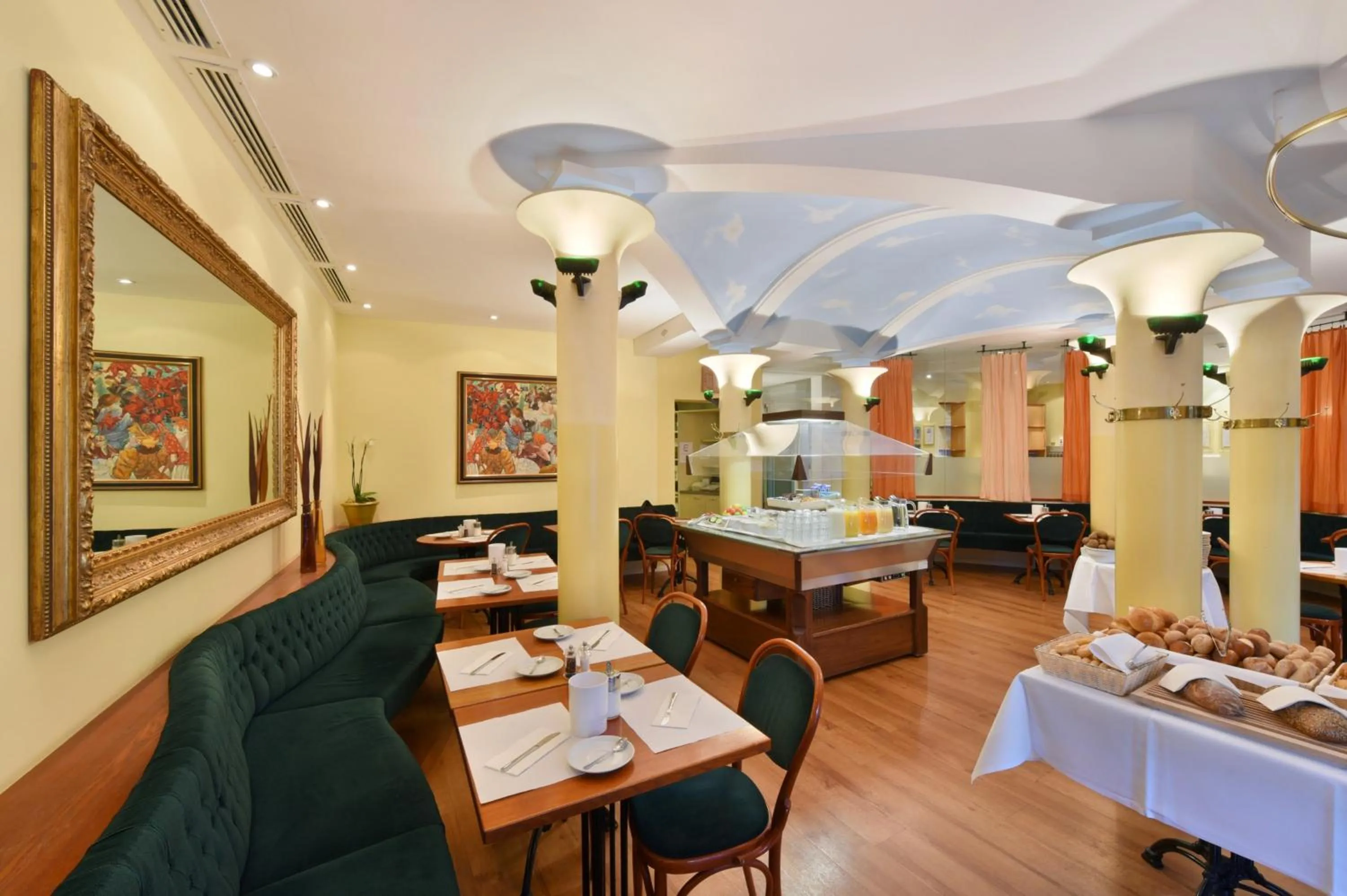 Breakfast in Altstadt Hotel Krone Luzern