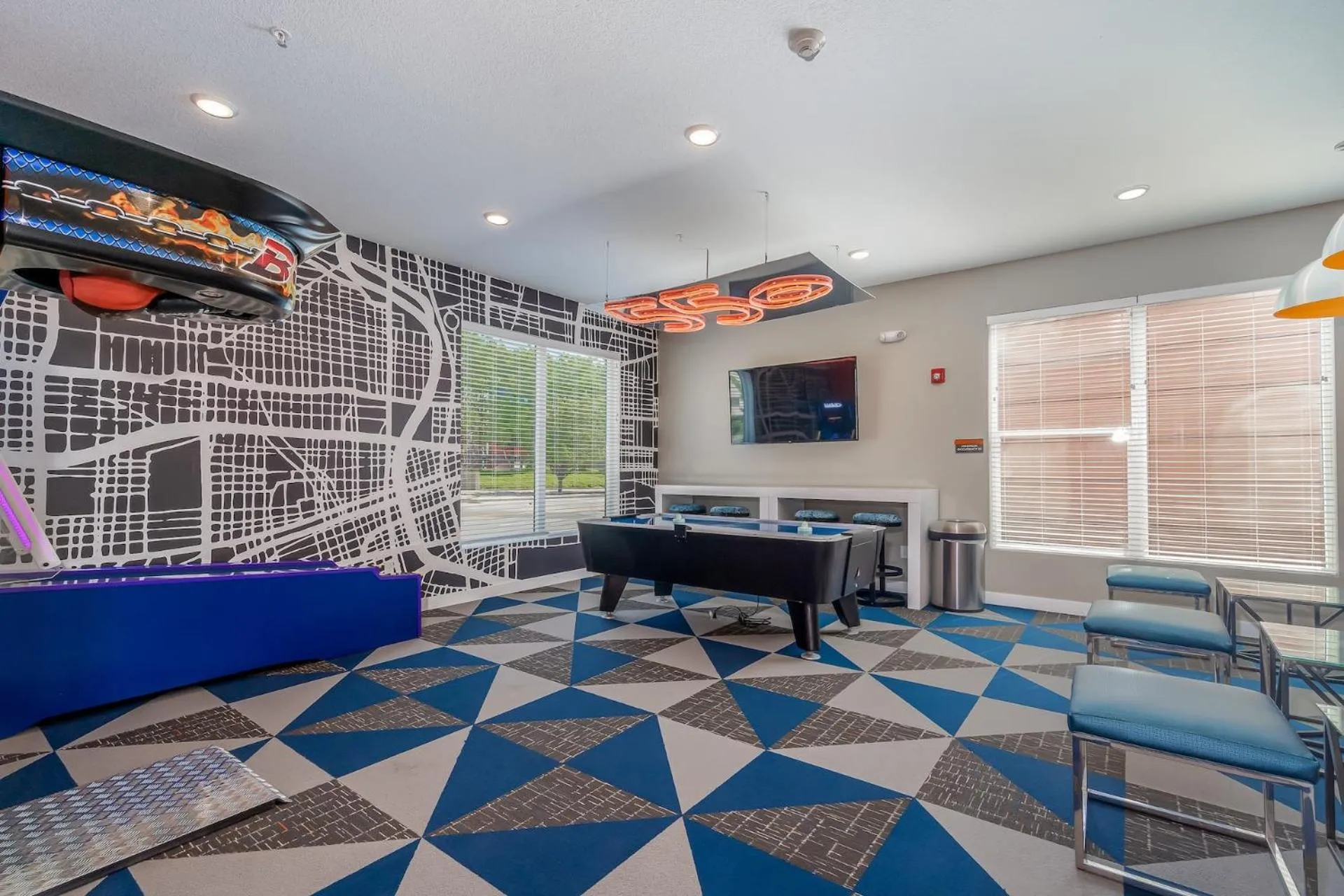 Property building in Kasa Downtown Des Moines