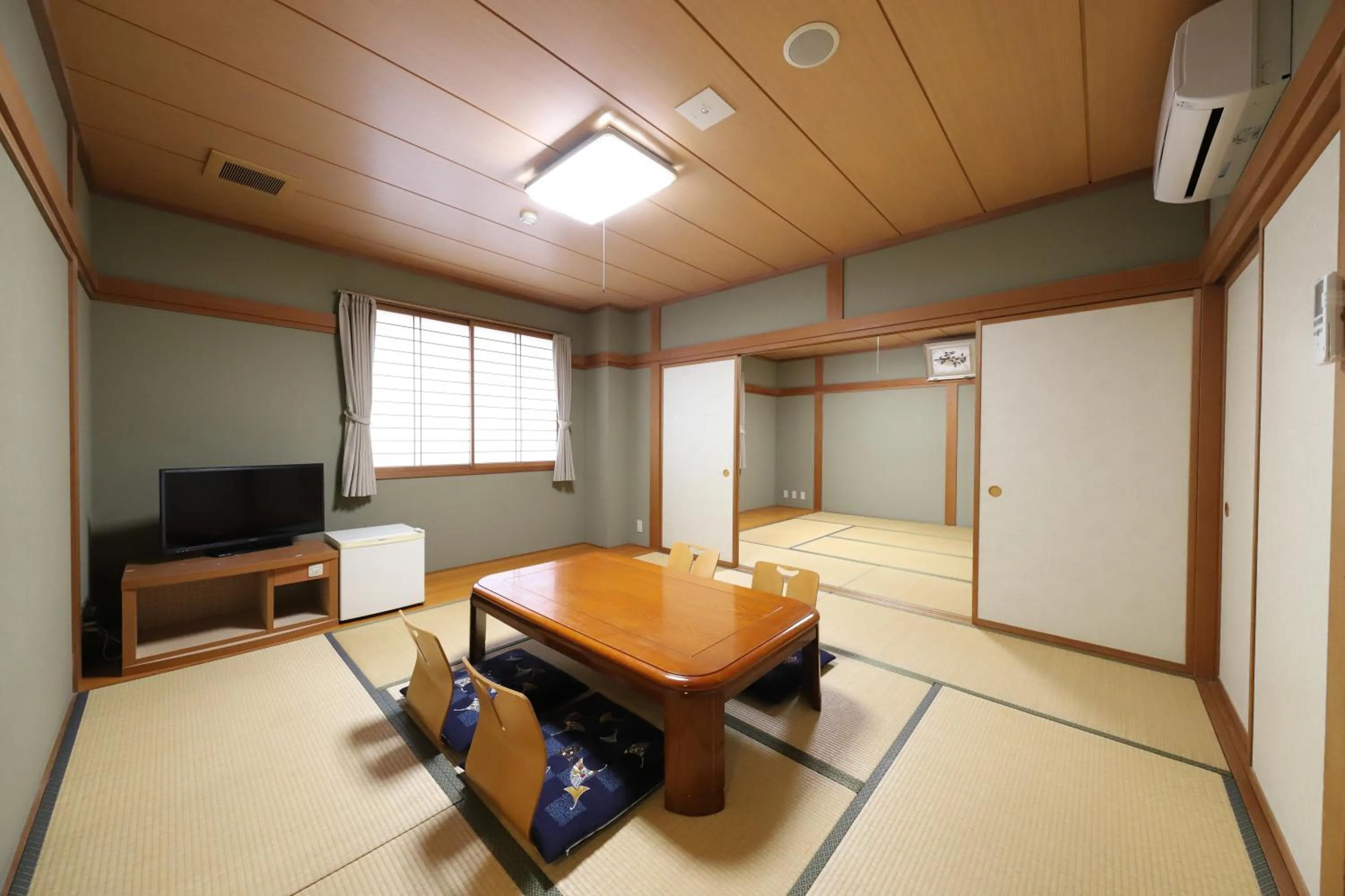 Smile Hotel Takaoka Ekimae