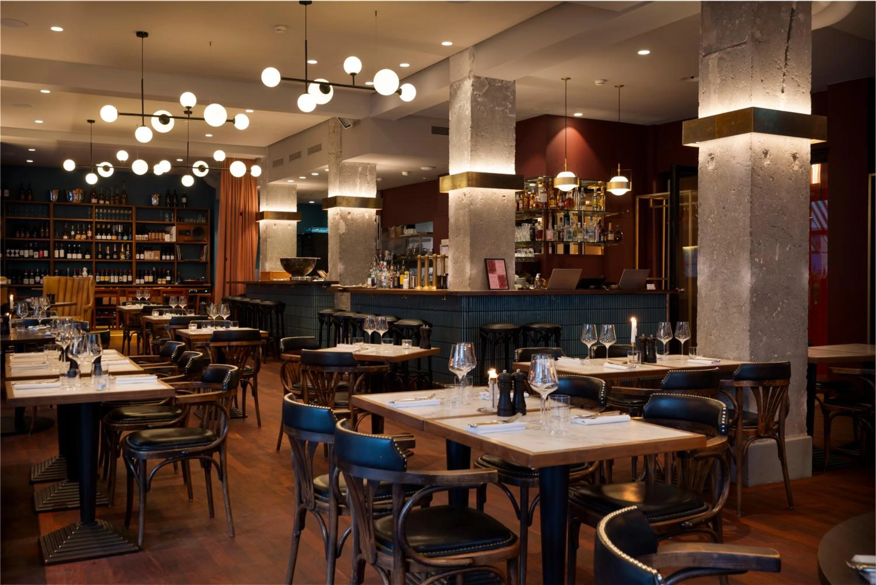 Property building in Hotel Europe