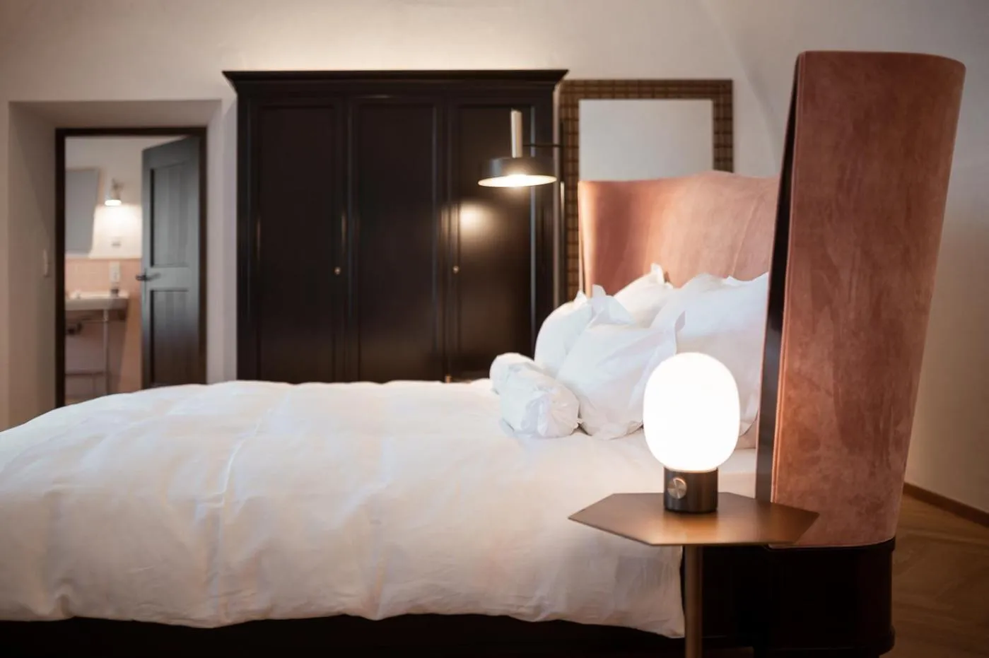 Bedroom, Bed in Castel Maurn Dolomites