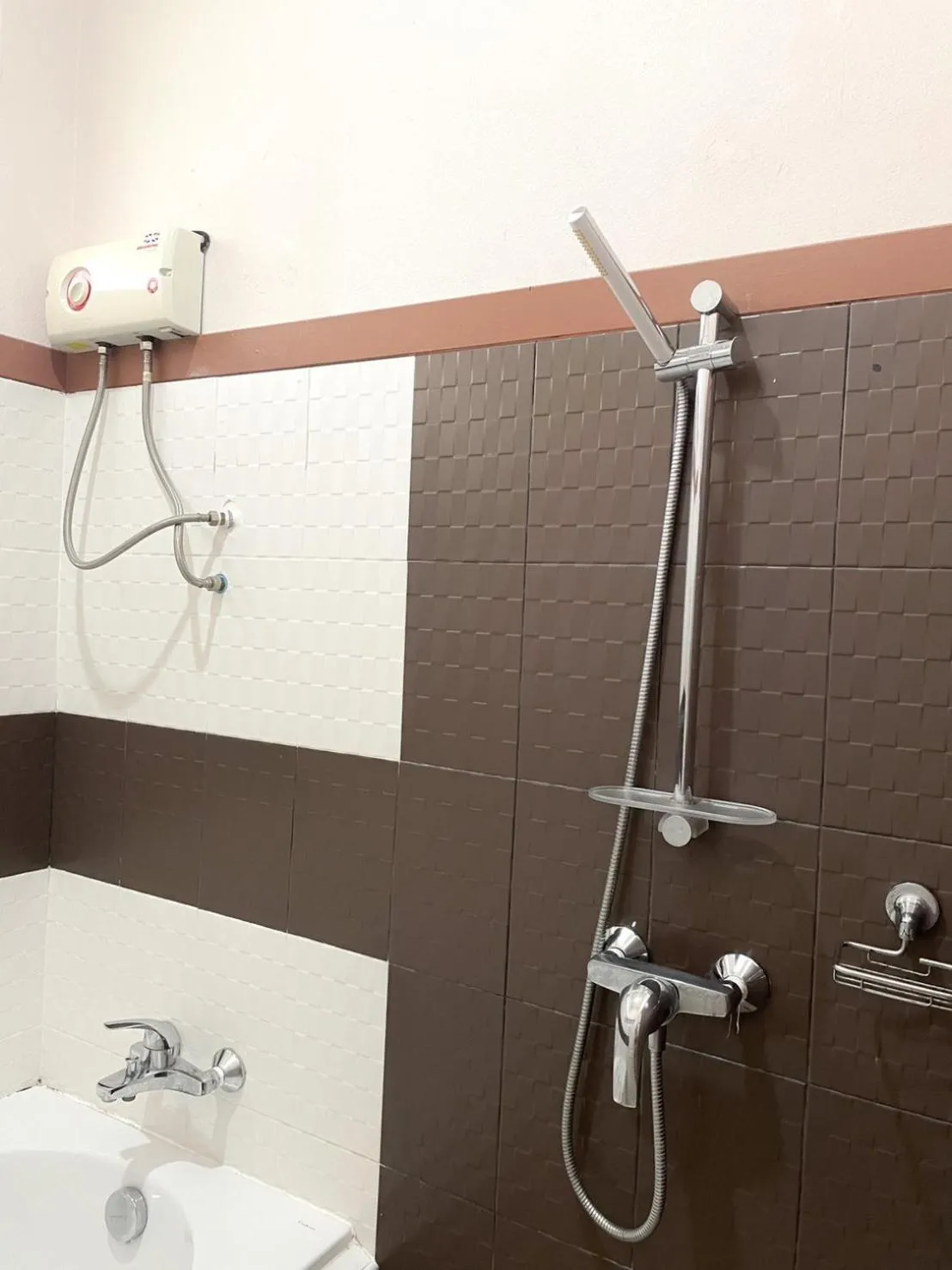 Bathroom in Chaithalay Khanom Resort