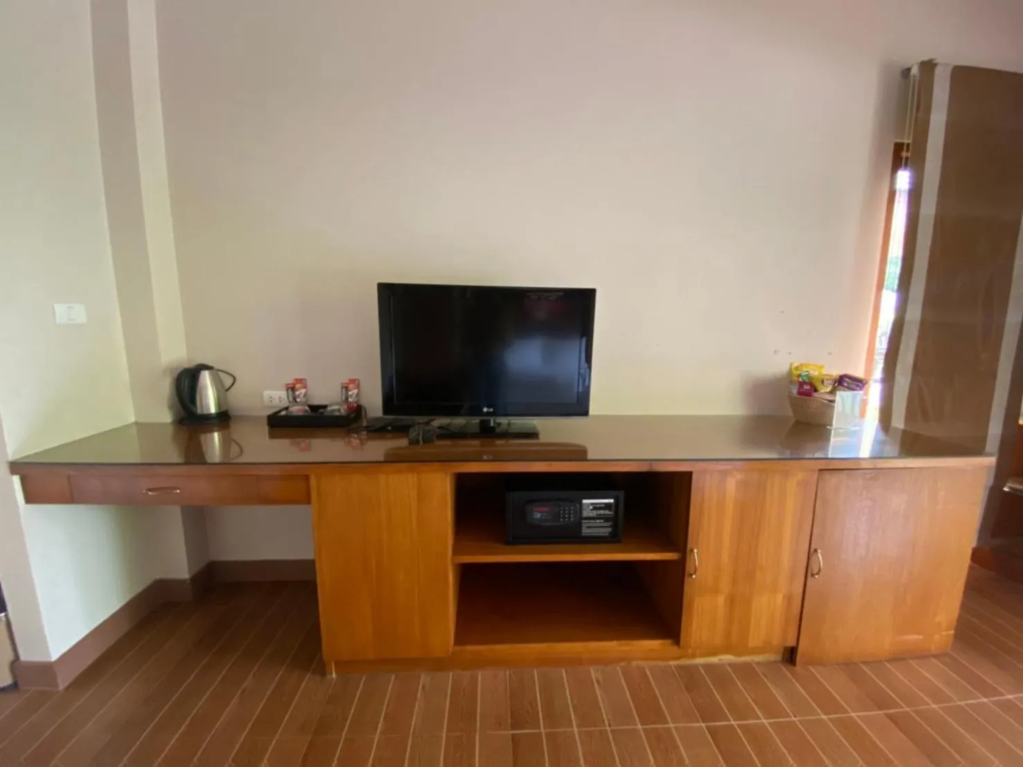 Chaithalay Khanom Resort