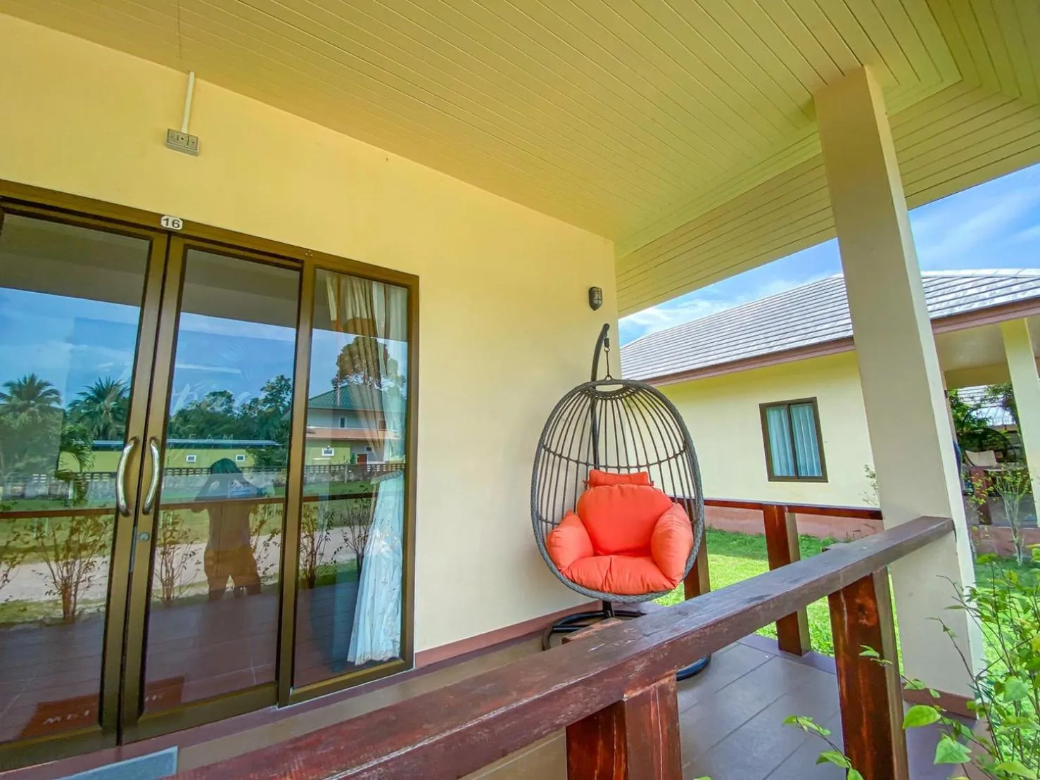 Balcony/Terrace in Chaithalay Khanom Resort