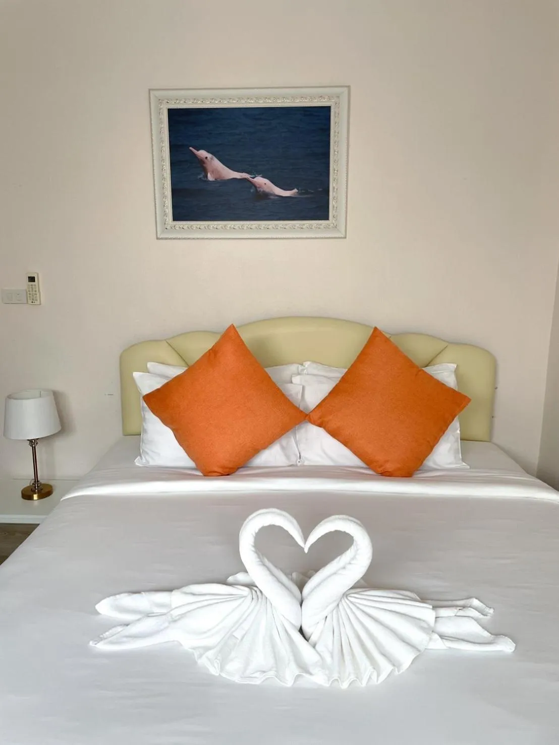 Bed in Chaithalay Khanom Resort