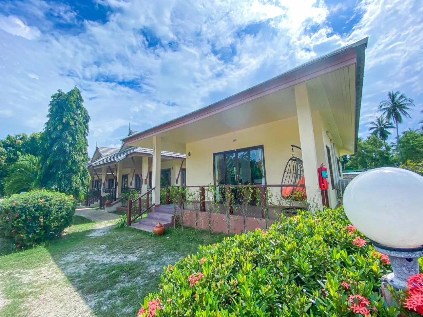 Balcony/Terrace in Chaithalay Khanom Resort