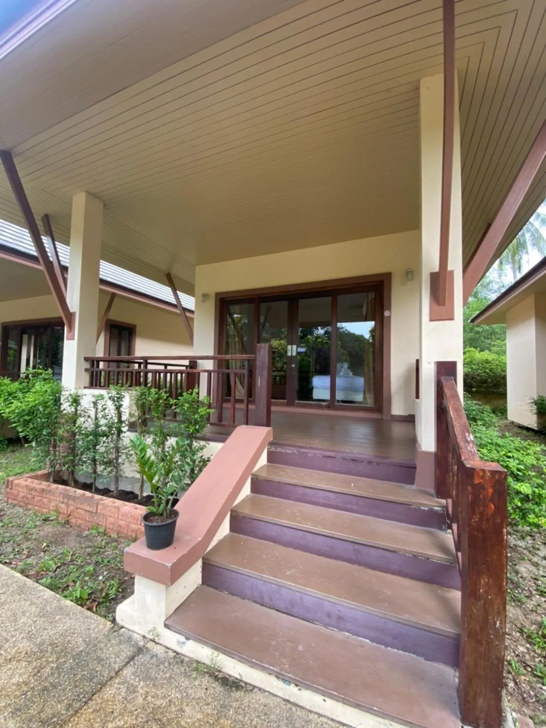 Chaithalay Khanom Resort