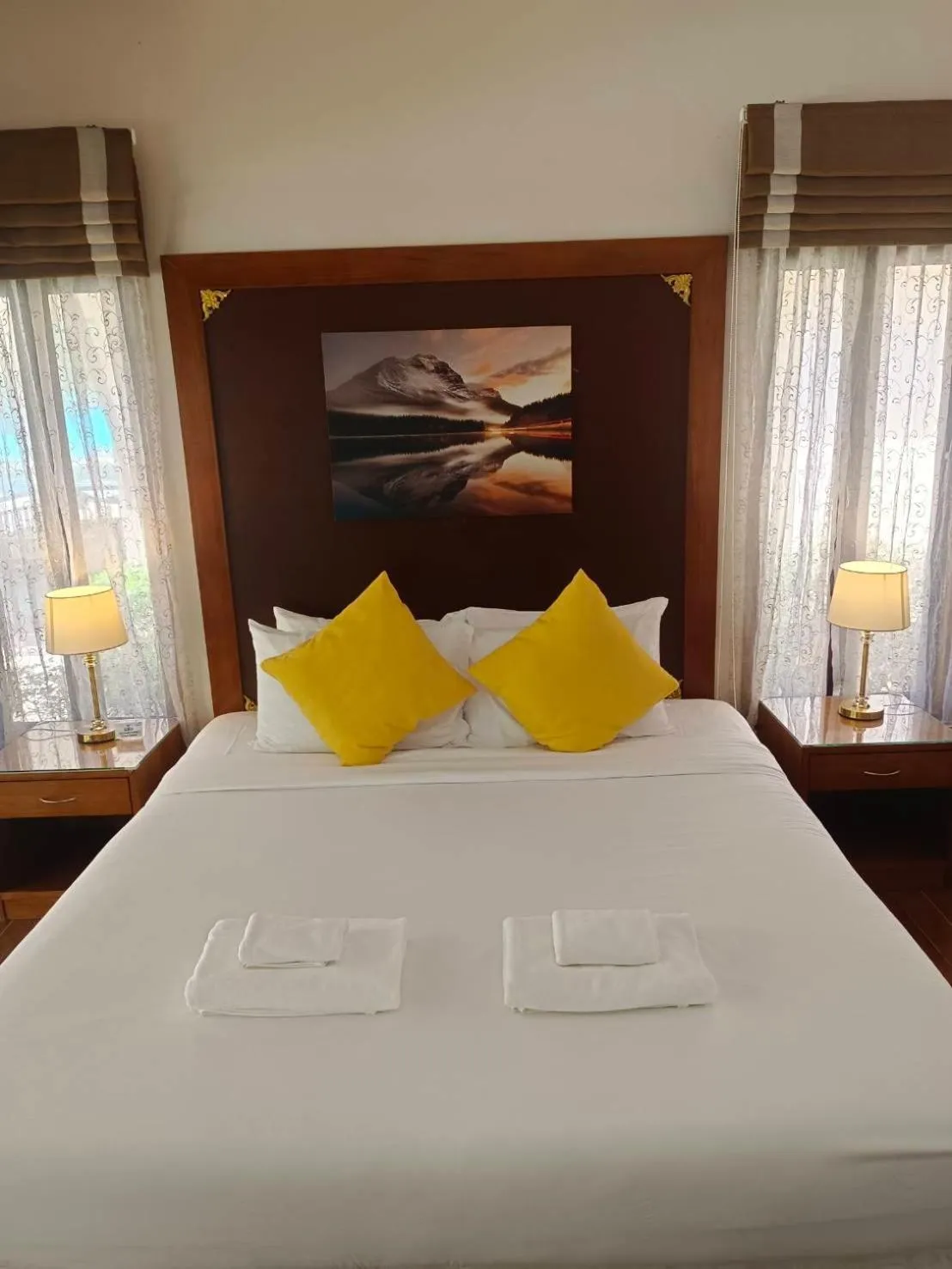 Bed in Chaithalay Khanom Resort