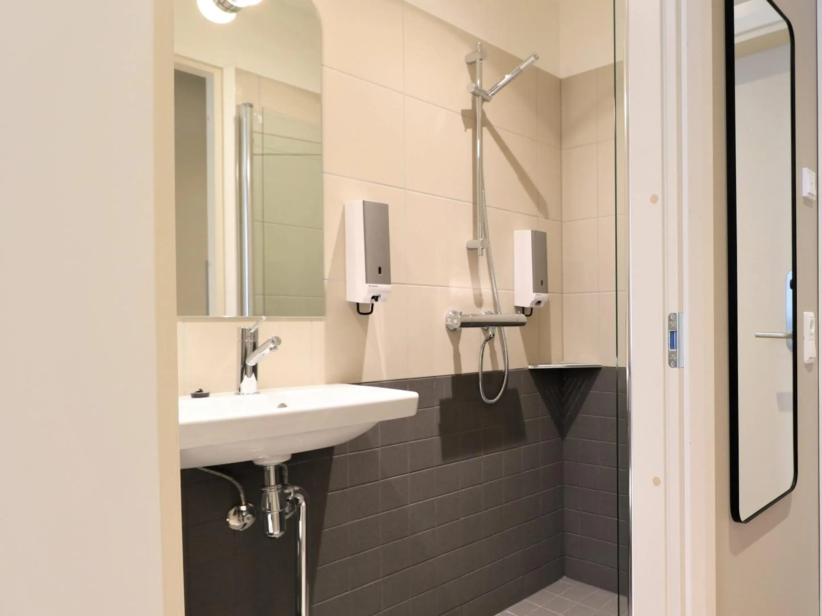 One-Bedroom Apartment in Forenom Aparthotel Vaasa One-Bedroom Apartment in Forenom Aparthotel Vaasa