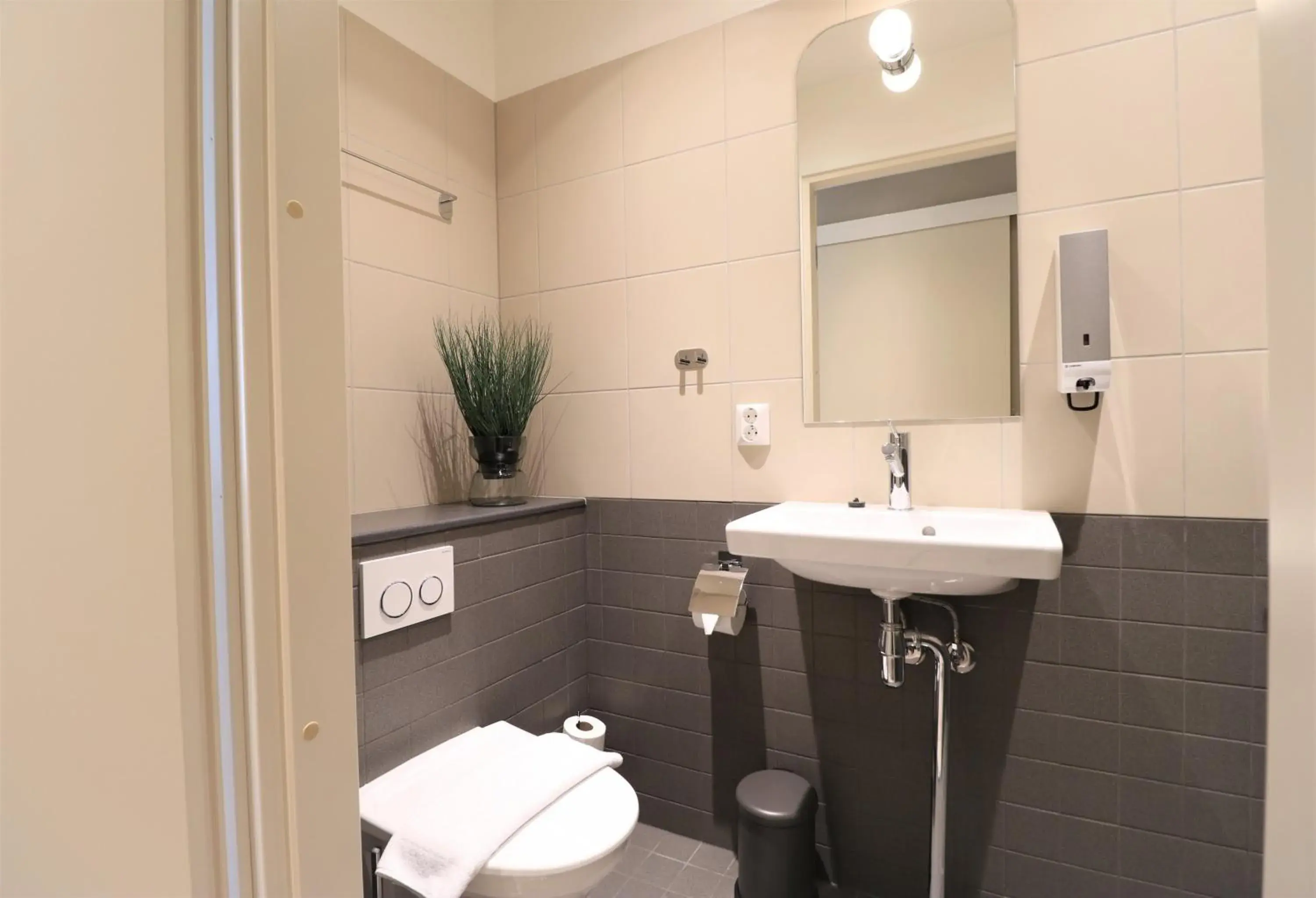 Two-Bedroom Apartment in Forenom Aparthotel Vaasa Two-Bedroom Apartment in Forenom Aparthotel Vaasa