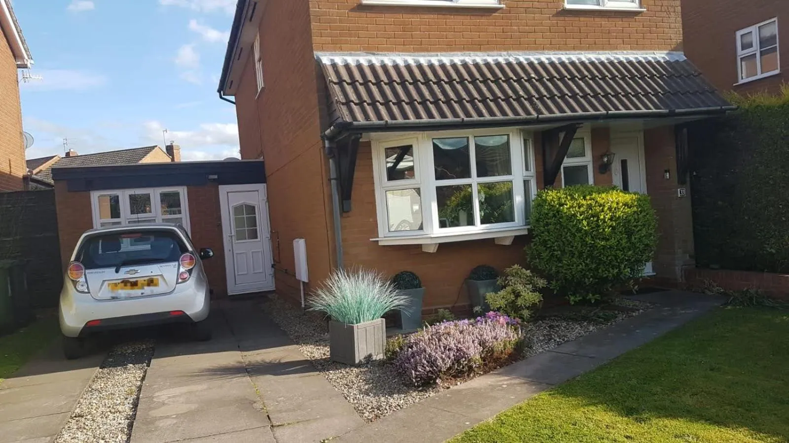 Property building in Debonair bnb @33