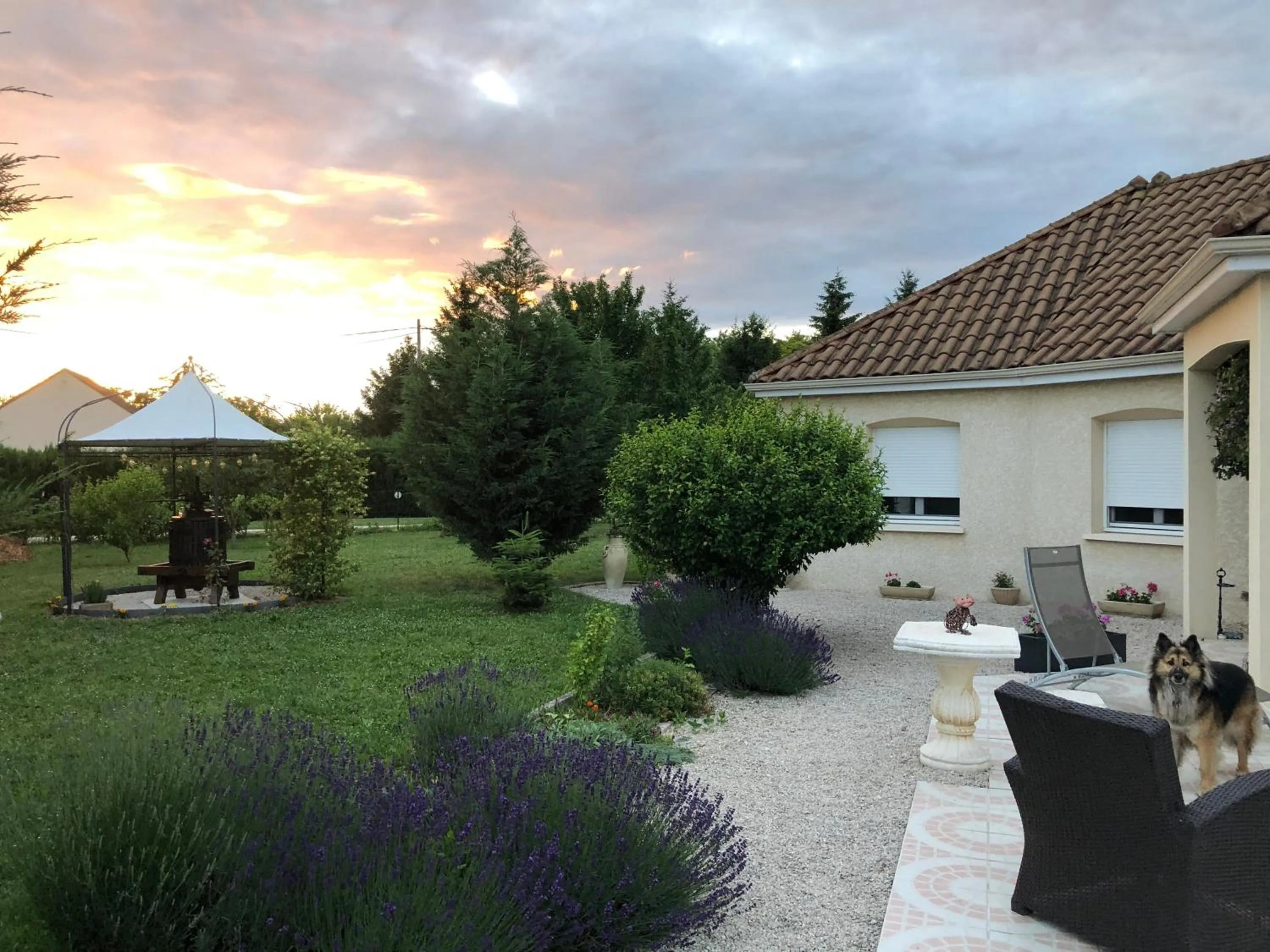 Property building in NAT&LYS