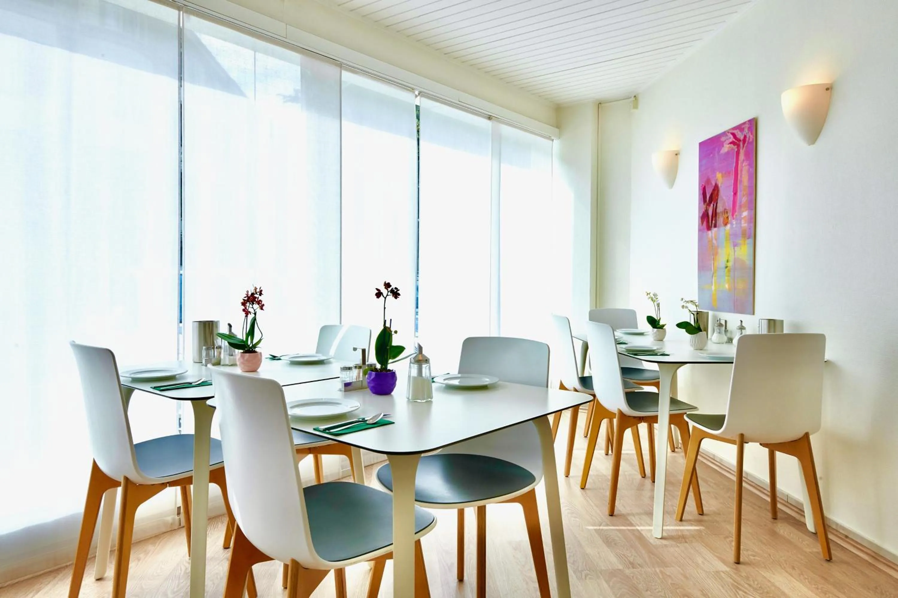 Breakfast, Restaurant/Places to Eat in BALEGRA City Hotel Basel Contactless Self Check-in