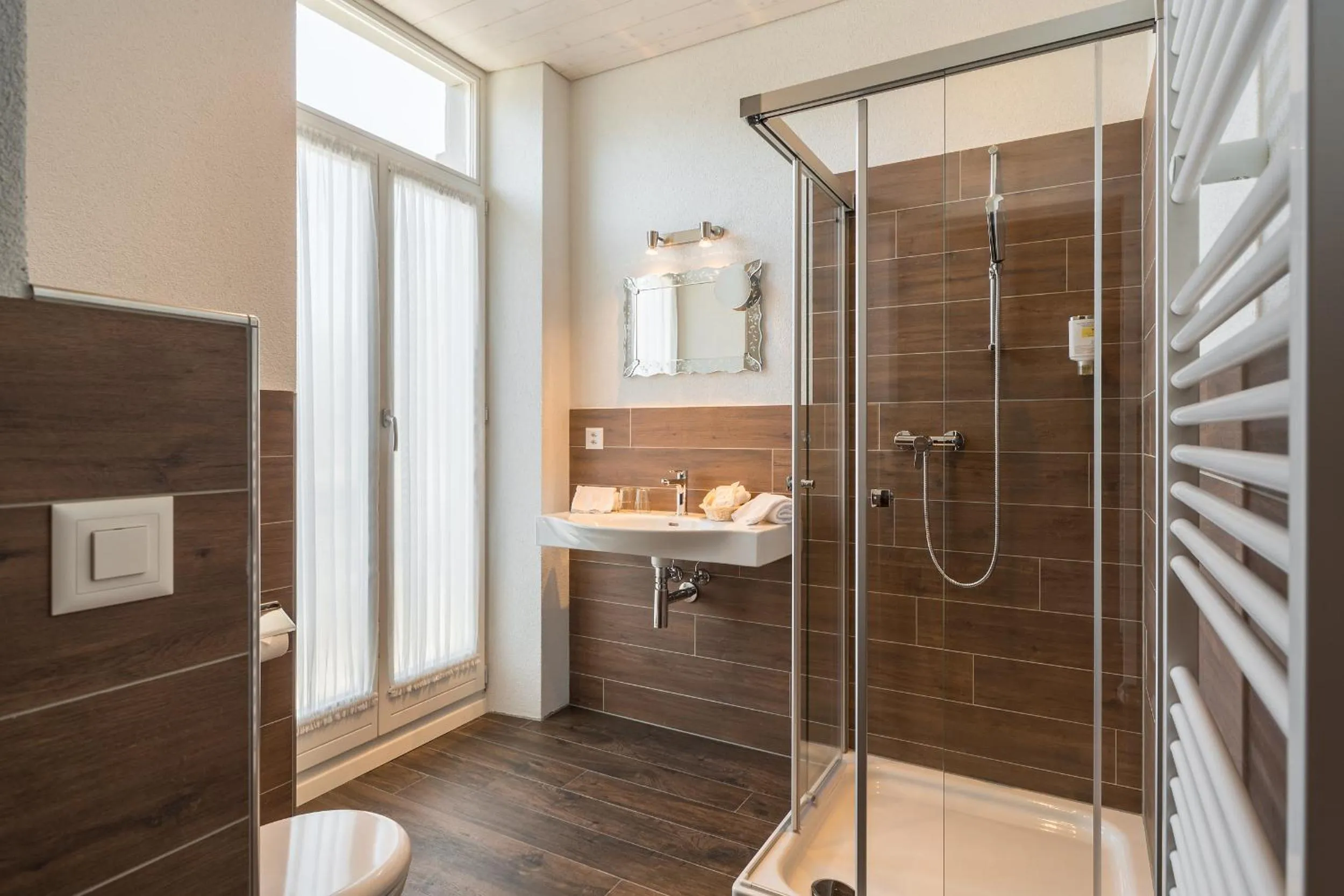 Bathroom in Carlton-Europe Vintage Adults Hotel