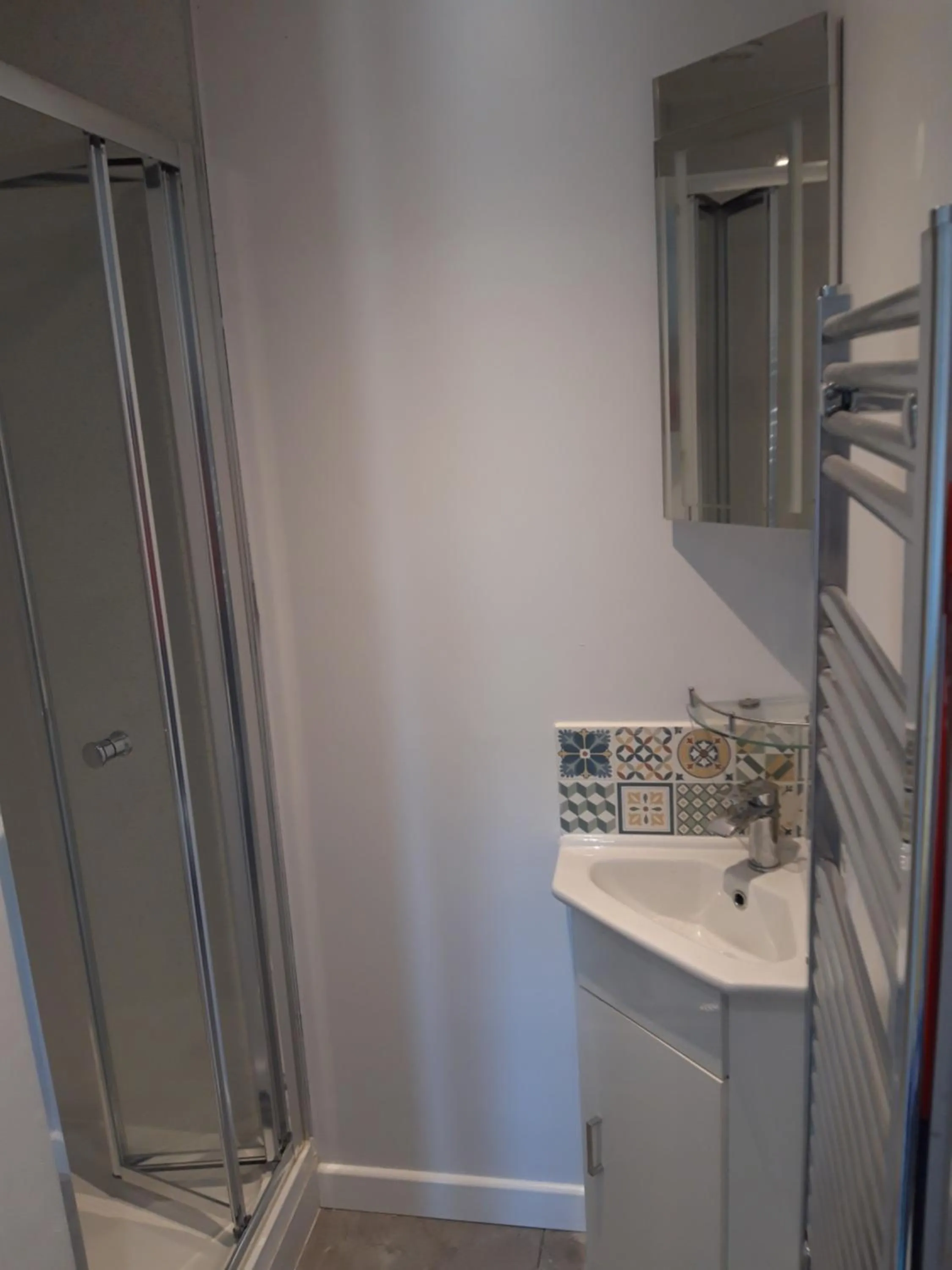 Shower in Upper Eyton Farmhouse B&B