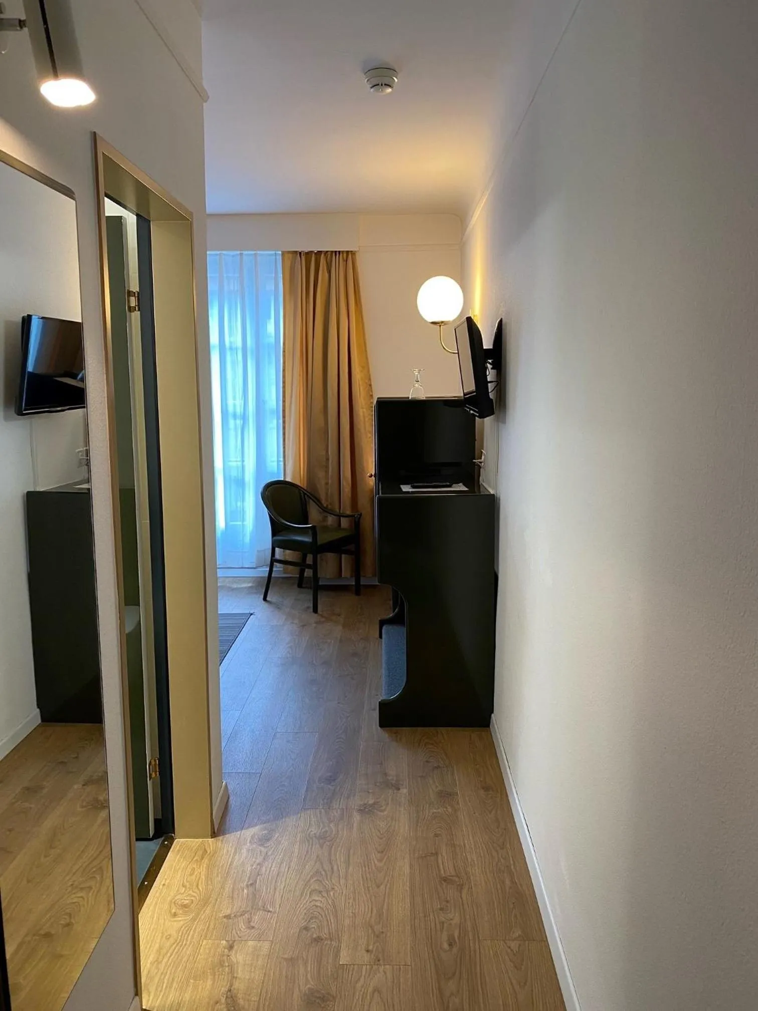 Photo of the whole room in Boutique City Hotel Gallo