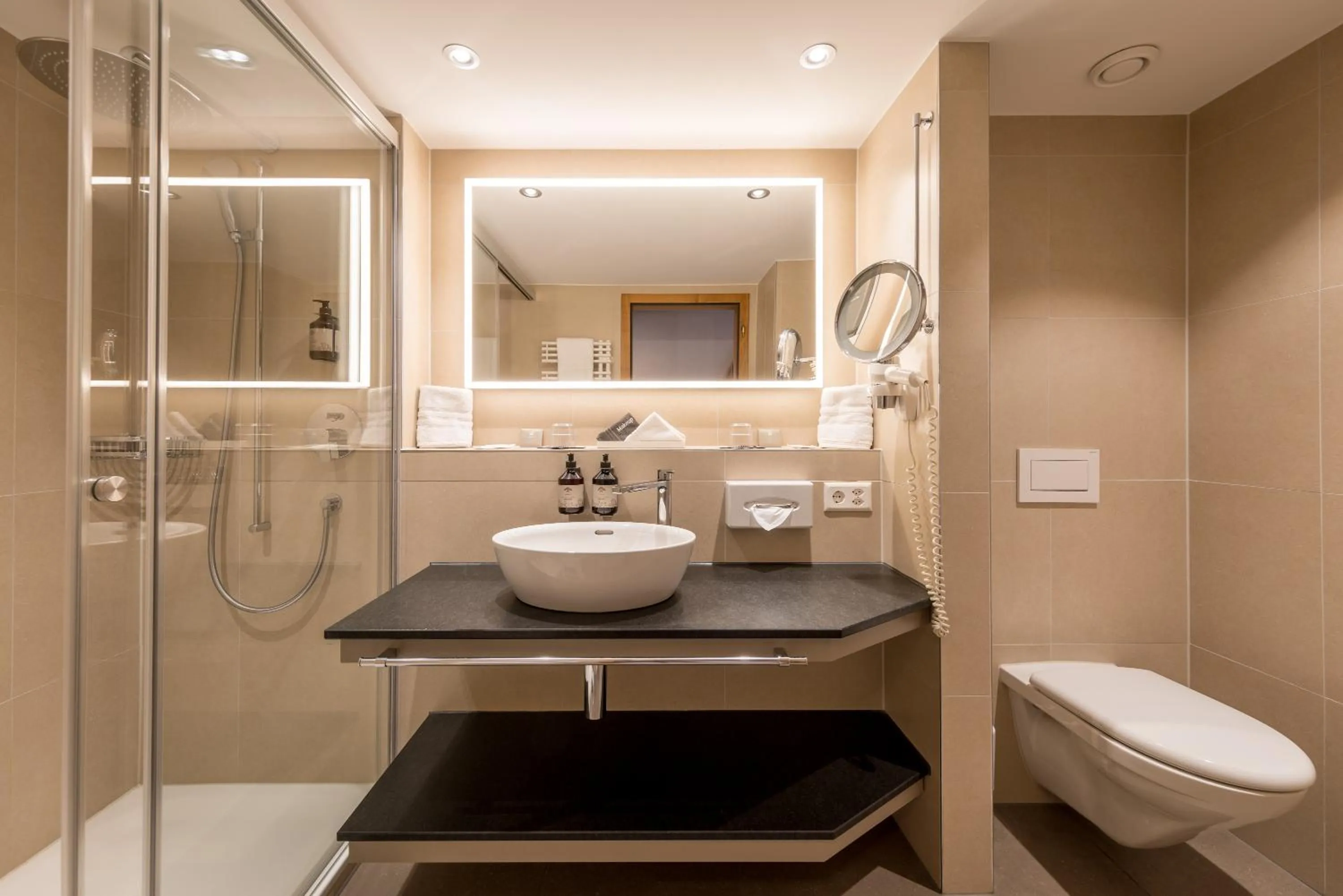 Bathroom in Hotel Kreuz & Post Grindelwald