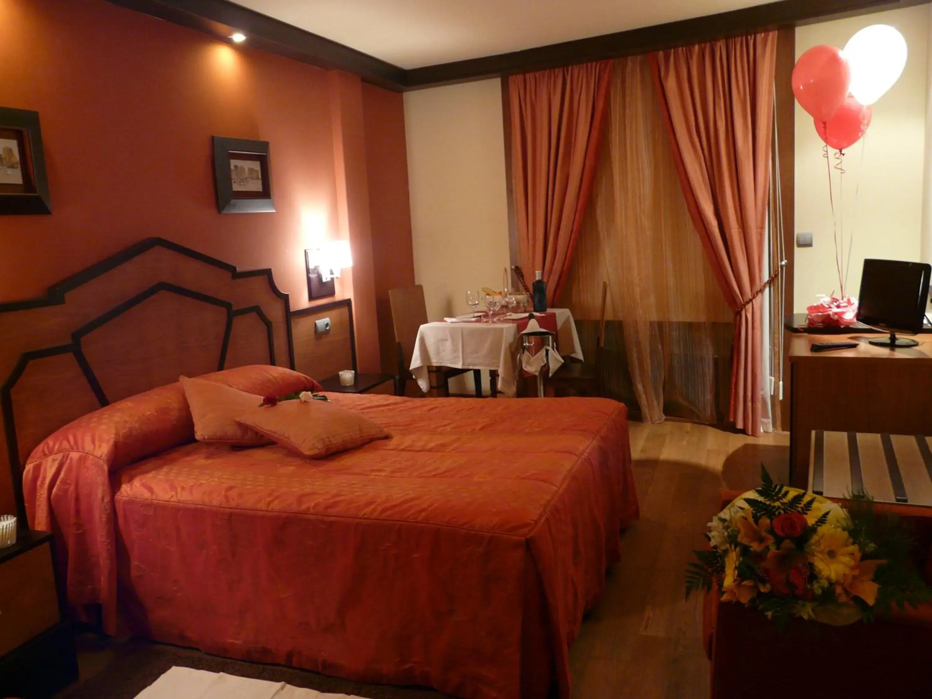 Room #65131401 in Hotel · Restaurante Asador Tio Manolo Room #65131401 in Hotel · Restaurante Asador Tio Manolo