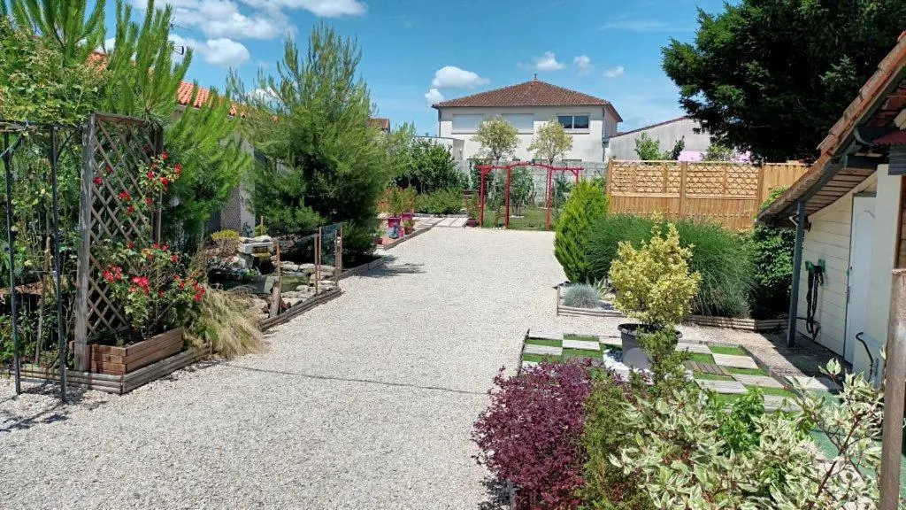 Le Clos des Passiflores - Chambres et Table d'Hôtes