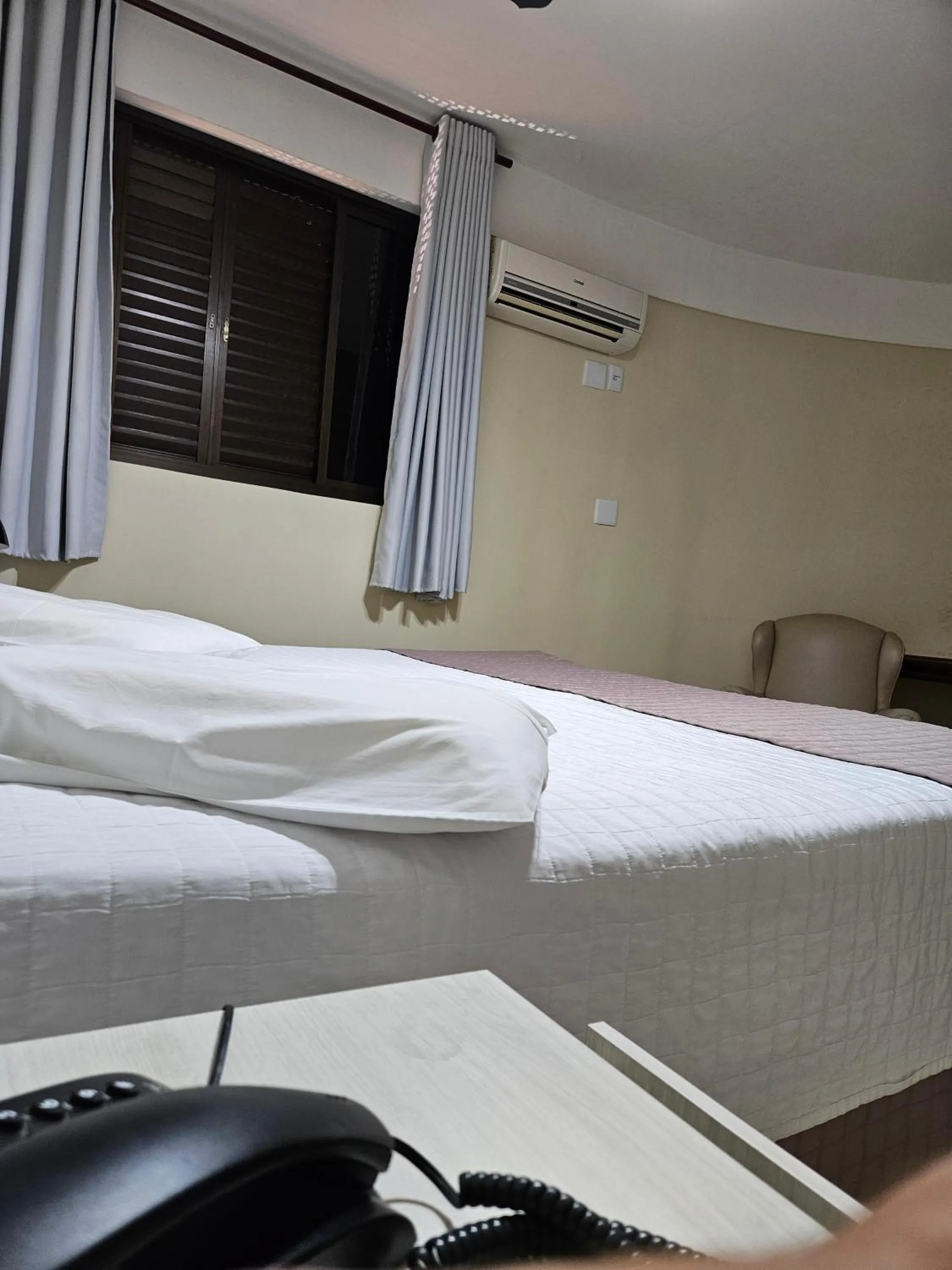 Bed in Cristal Palace Hotel