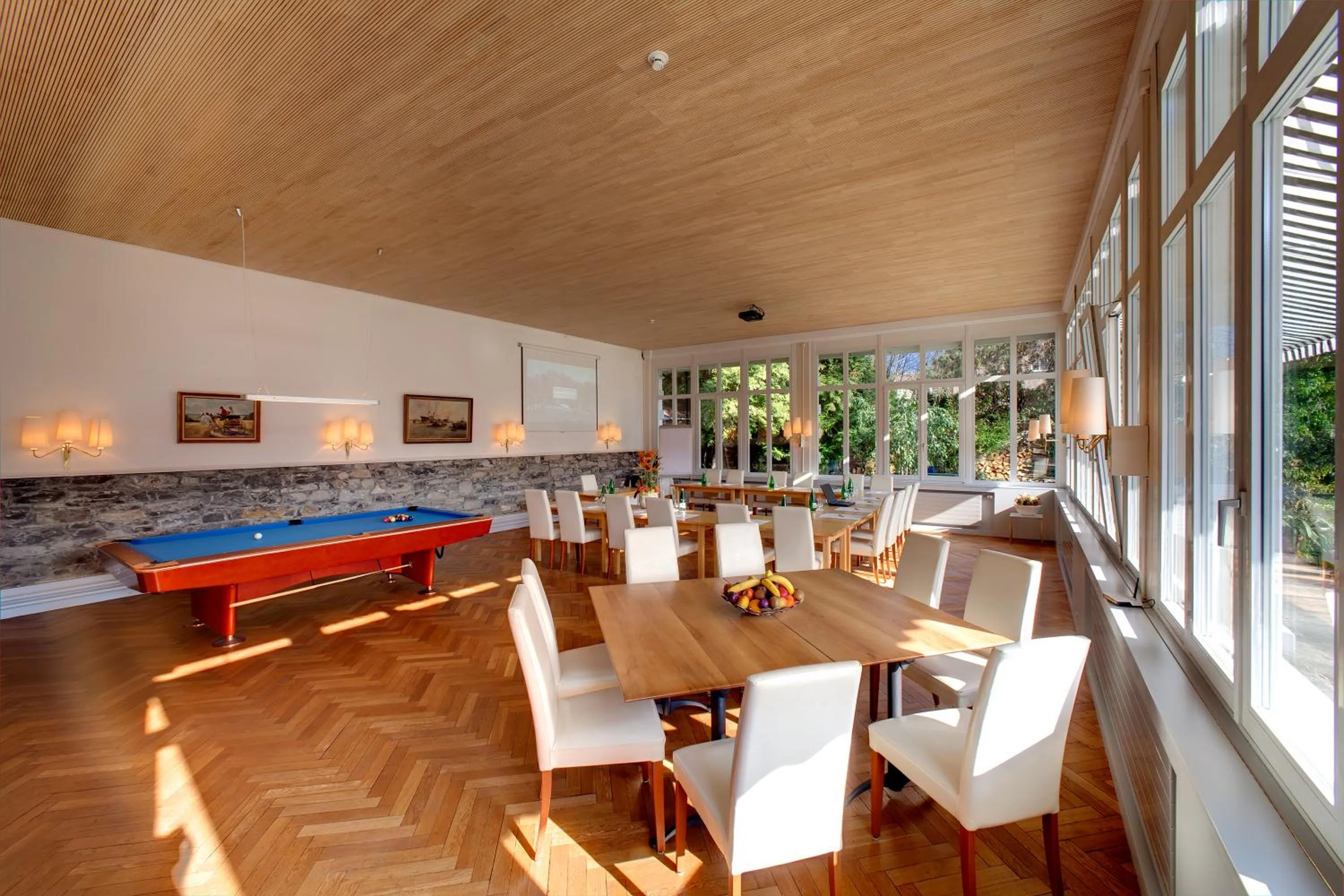 Billiard in Boutique Hotel Bellevue