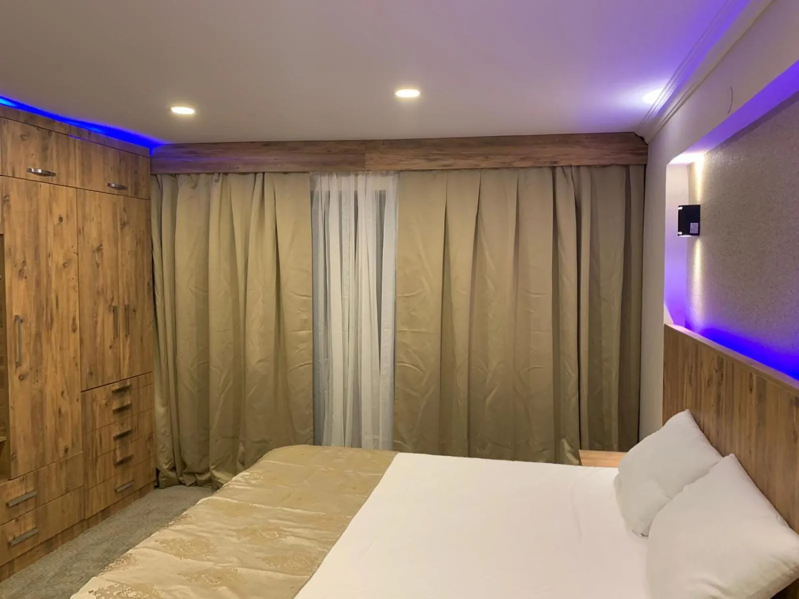 Bed in NOUR SUITE & RESIDENCE