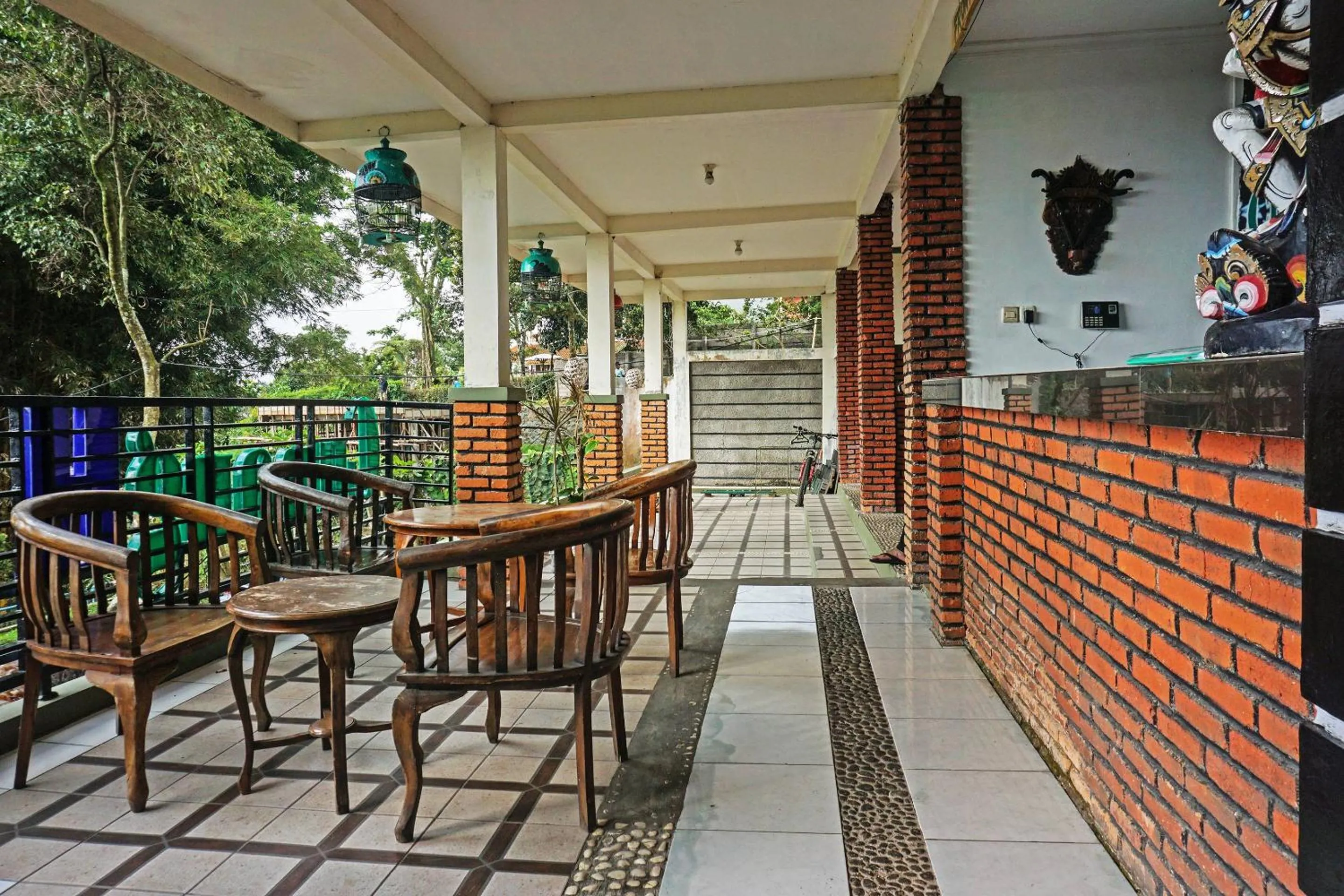Restaurant/places to eat in Cunang Hill Hotel & Resort