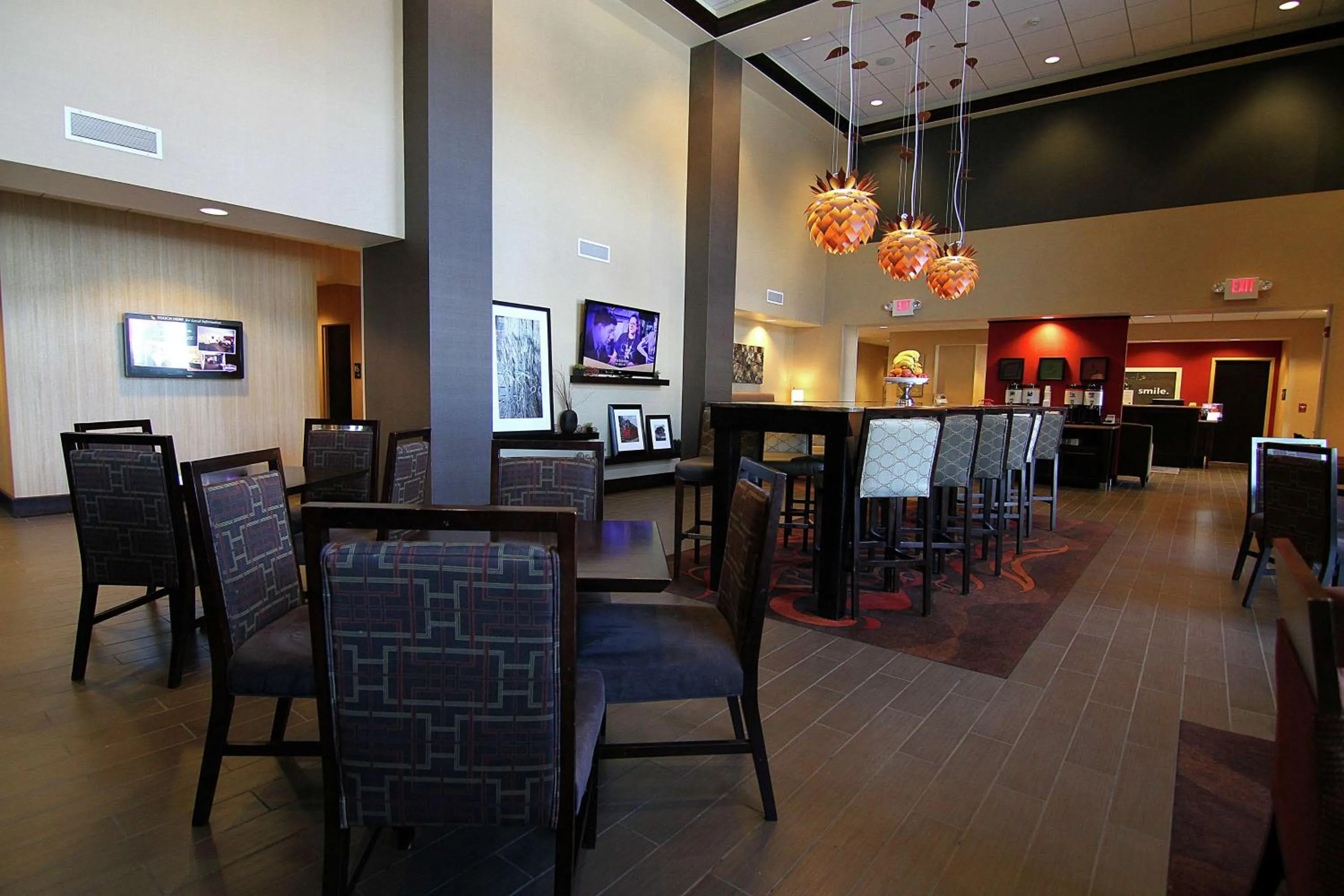 Lobby or reception in Hampton Inn & Suites Grand Forks