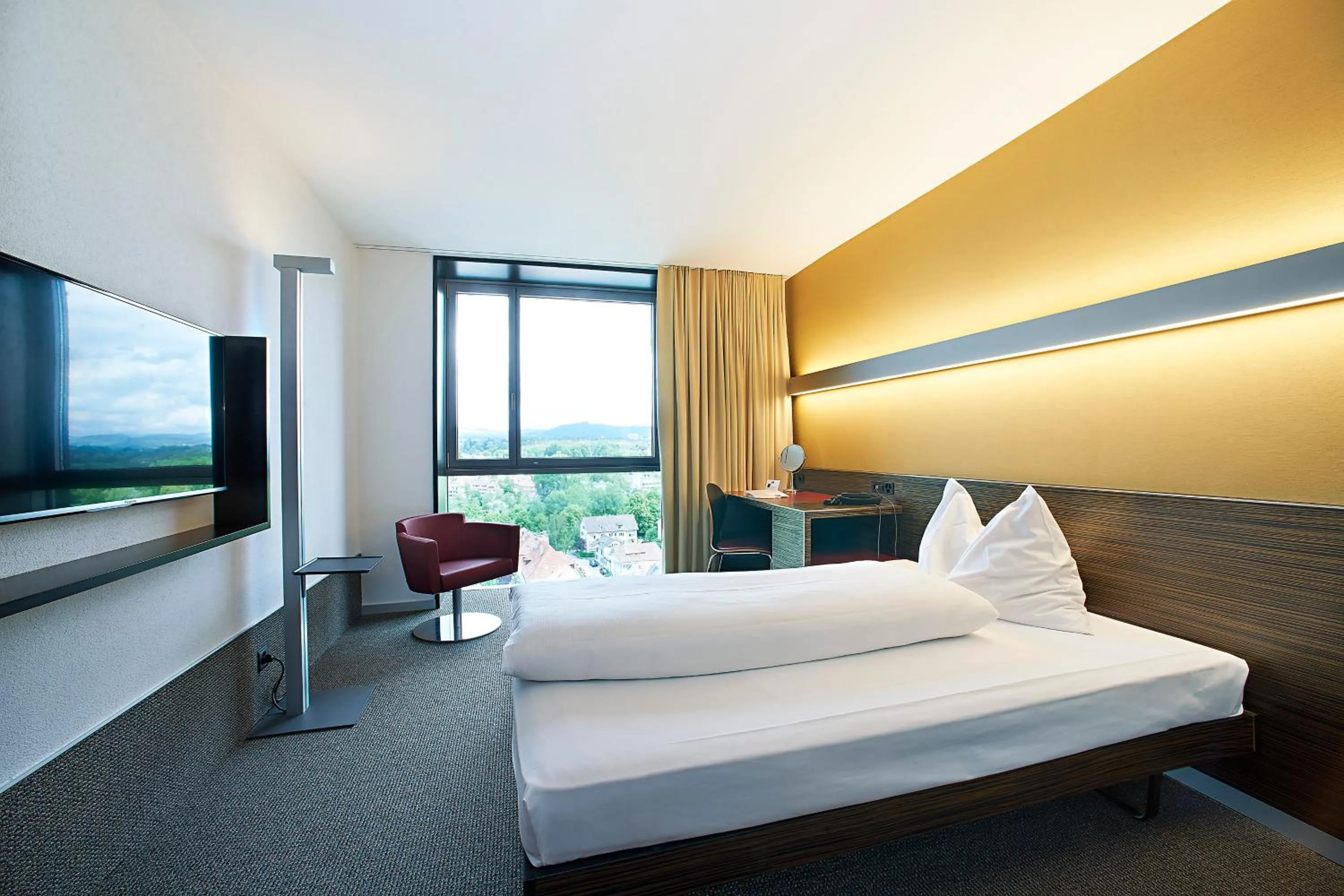 Photo of the whole room in Hotel Ambassador