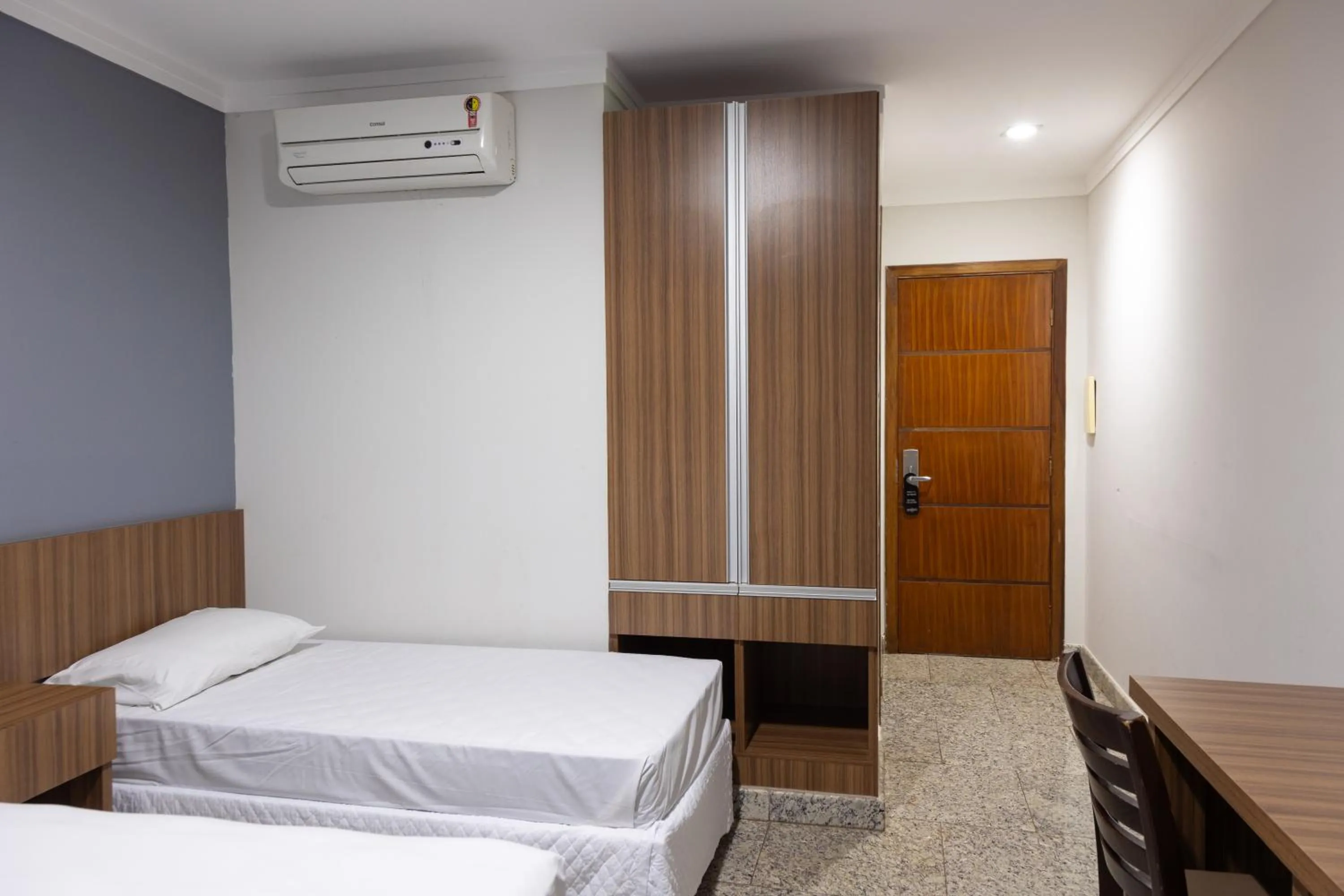 Bed in BOMBONATO PALACE HOTEL