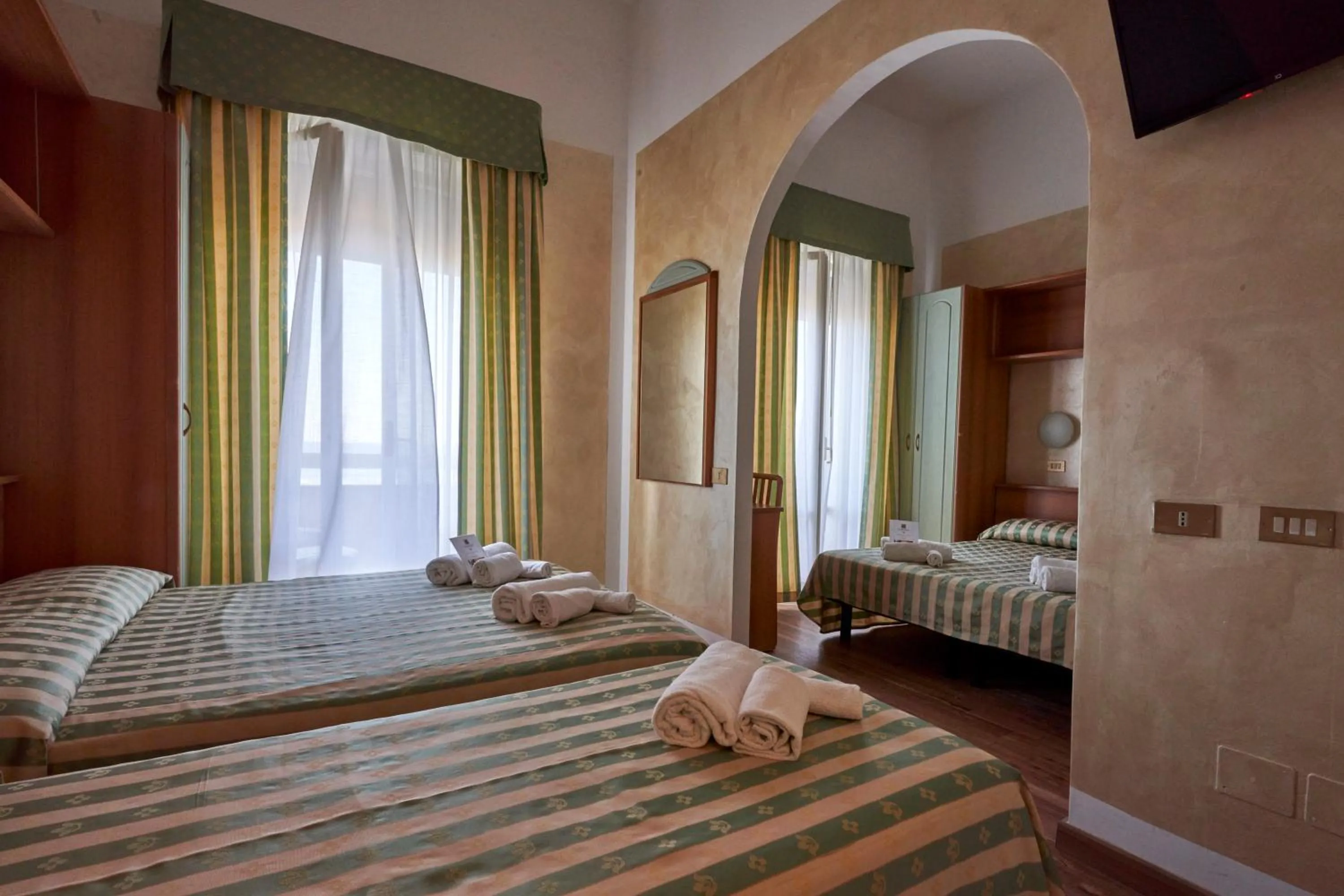 Photo of the whole room, Bed in Hotel Adriatica sul Mare